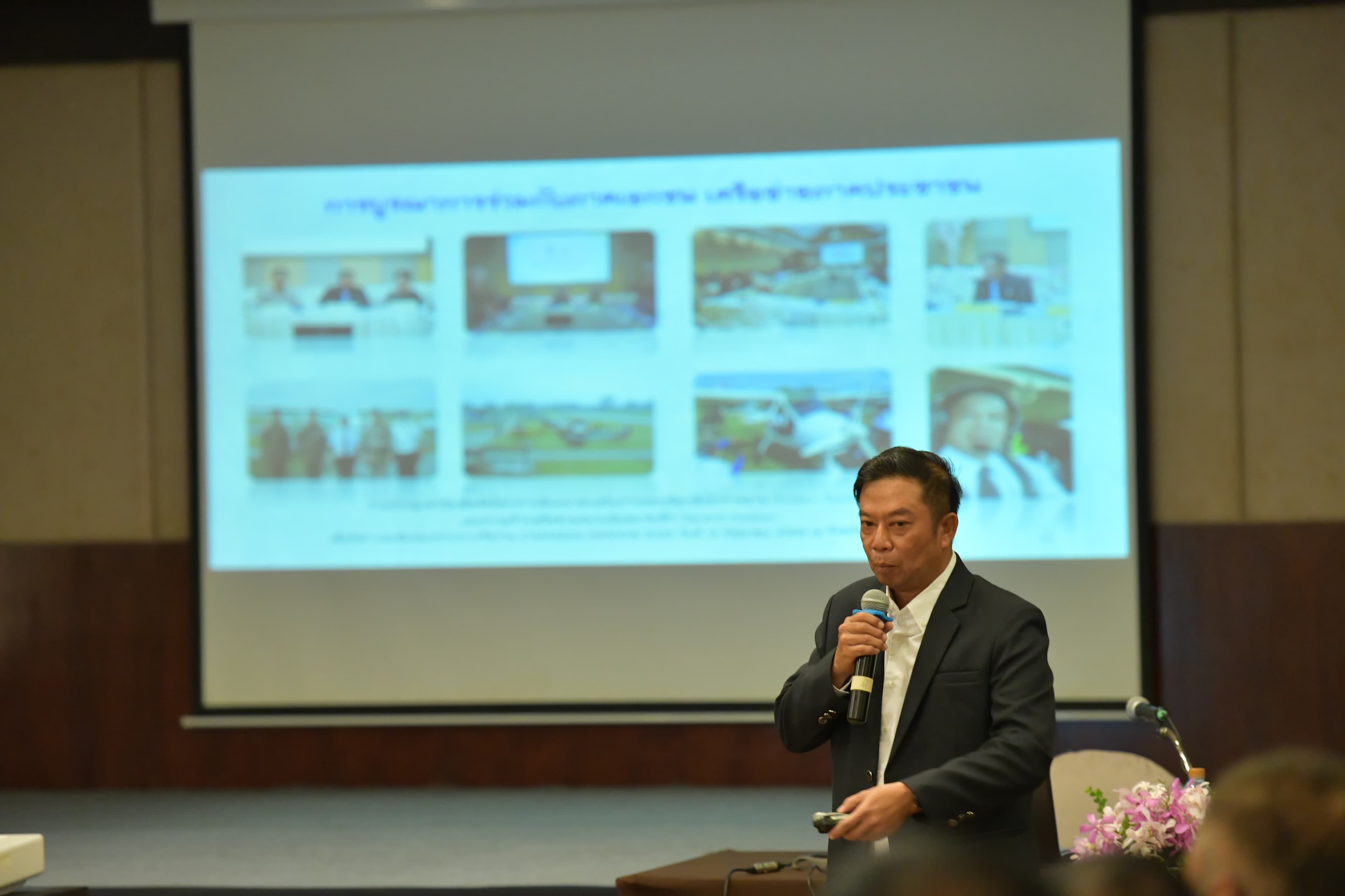 หัวหน้าผู้ตรวจราชการท่องเที่ยวและกีฬา เป็นวิทยากรโครงการพัฒนานักบริหารระดับสูงของสำนักงานปลัดกระทรวงการท่องเที่ยวและกีฬา ในหัวข้อ ถอดบทเรียนการดำเนินงานของ สทกจ. : มุมมองผู้บริหารต่อการปรับปรุง แก้ไข พัฒนา และยกระดับ เพื่อรองรับการเป็นกระทรวงเศรษฐกิจ