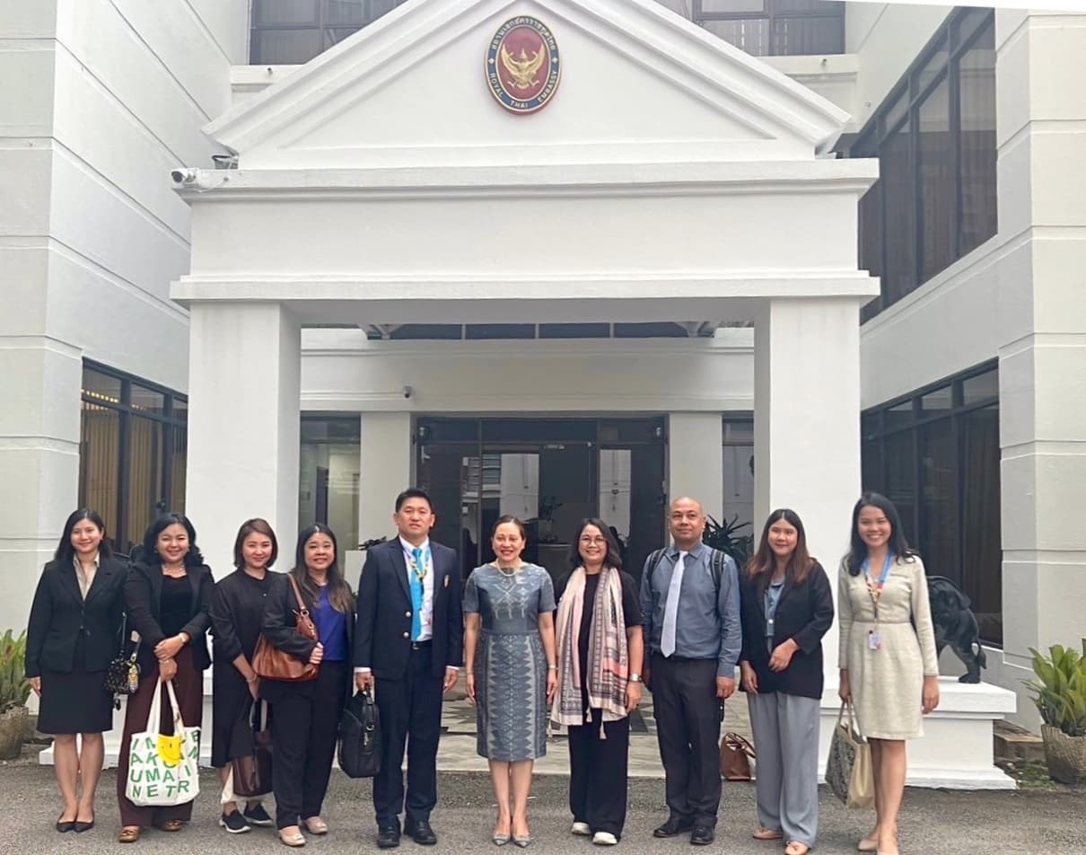 ผู้ช่วยปลัดกระทรวงการท่องเที่ยวและกีฬา ได้เข้าเยี่ยมคารวะเอกอัครราชทูตไทย 