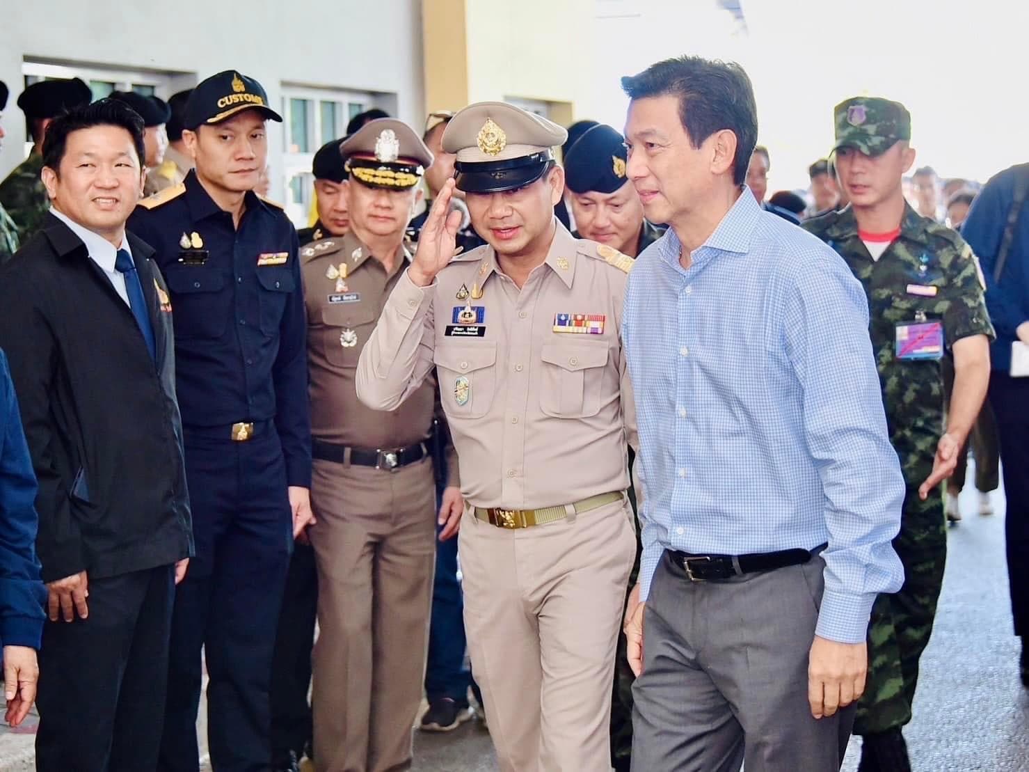 ผู้ช่วยปลัดกระทรวงการท่องเที่ยวเเละกีฬา เข้าร่วมการลงพื้นที่จังหวัดสระแก้ว เพื่อรับฟังการบรรยายสรุปสถานการณ์การค้า การท่องเที่ยวชายเเดนไทย - กัมพูชา