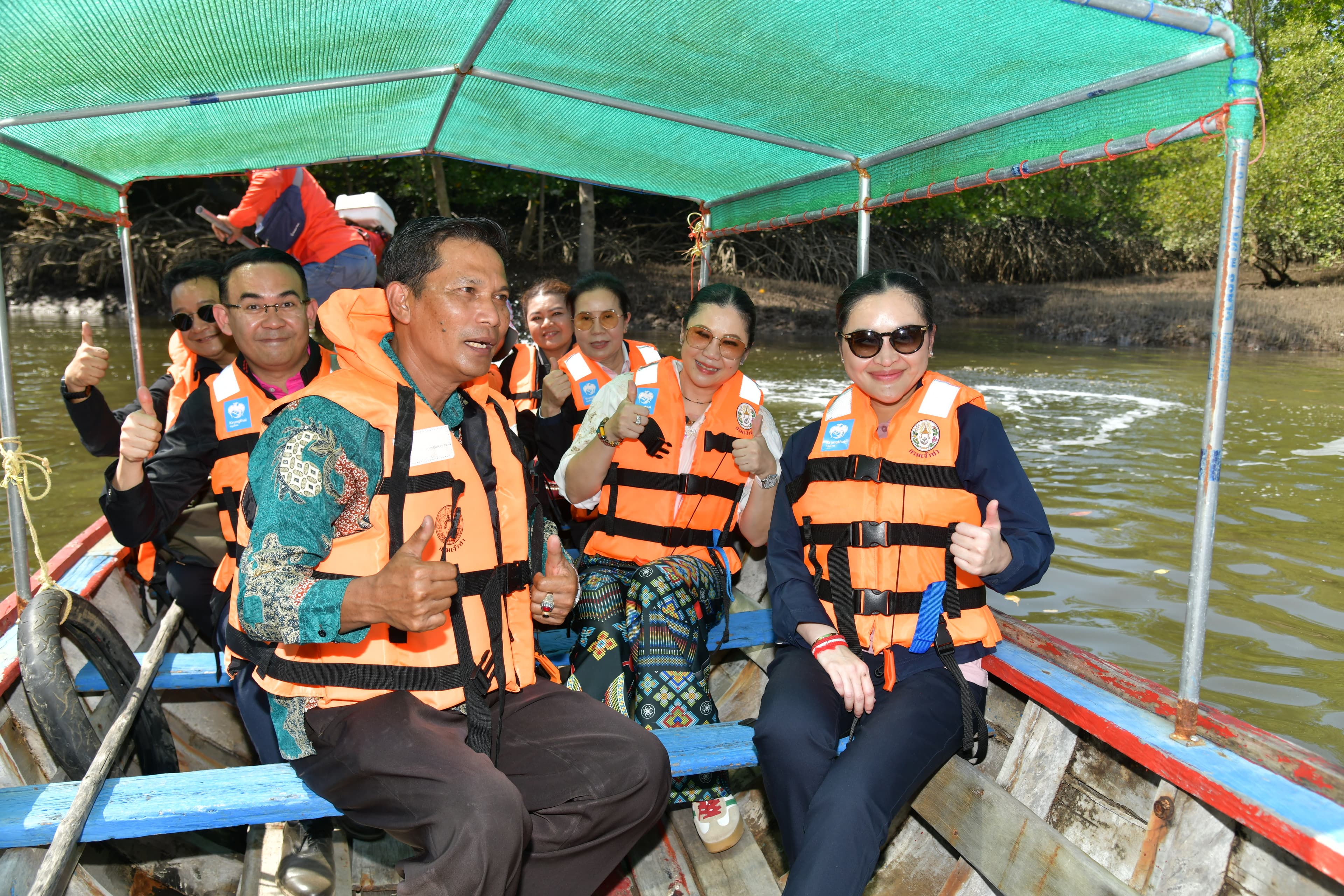 รมว.ท่องเที่ยวฯ พร้อมพัฒนา “วิสาหกิจชุมชนม่วงกลวง” ให้เป็นแหล่งท่องเที่ยวที่สามารถสร้างงาน สร้างรายได้ พร้อมขับเคลื่อนการท่องเที่ยวเชิงสุขภาพอย่างยั่งยืน