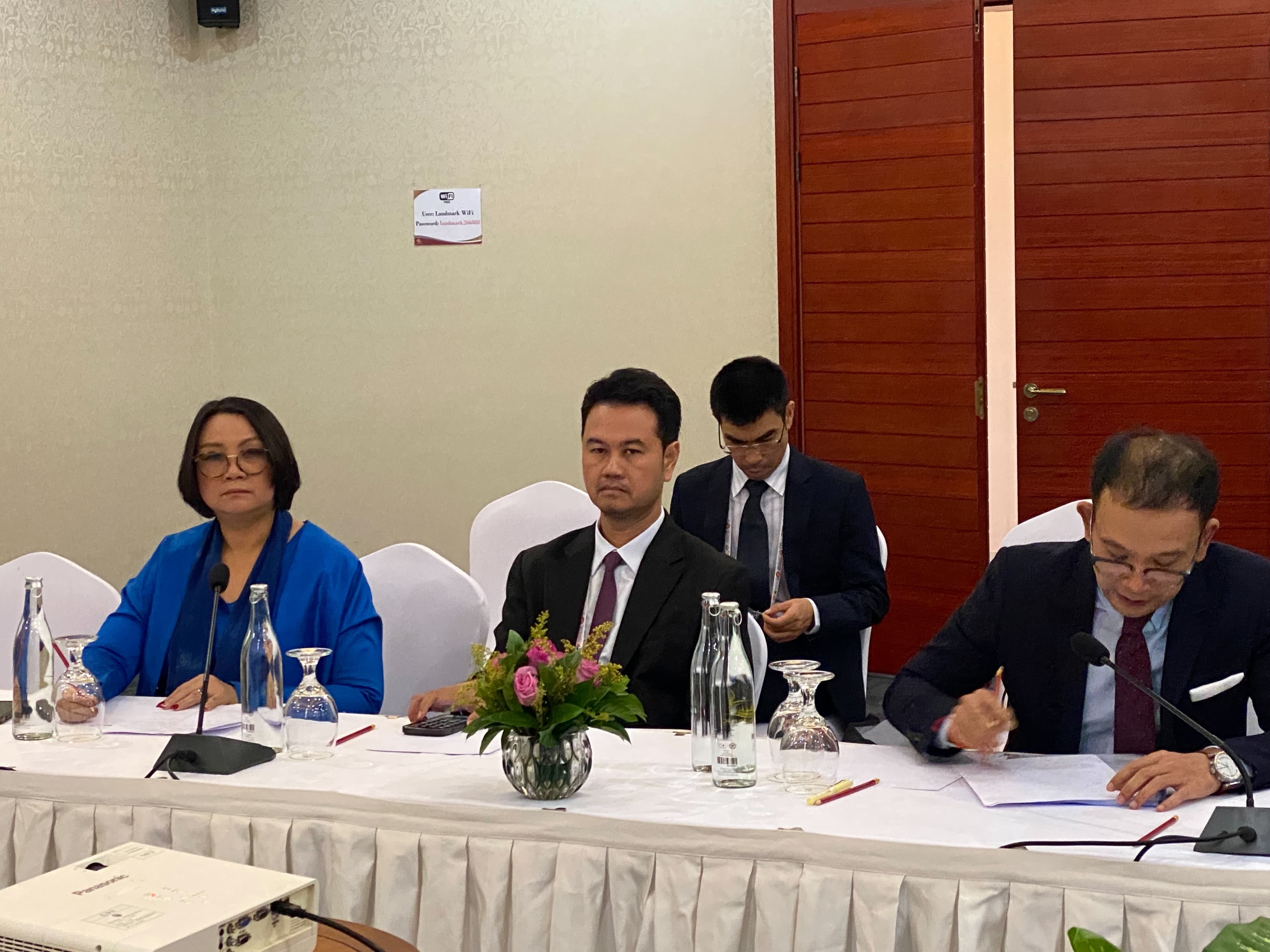 รูปภาพแกลเลอรี