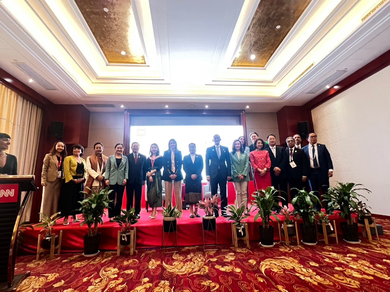 รมว.กก. เข้าร่วมงานเลี้ยงรับรองรัฐมนตรีท่องเที่ยวของสื่อระดับโลก "CNN"