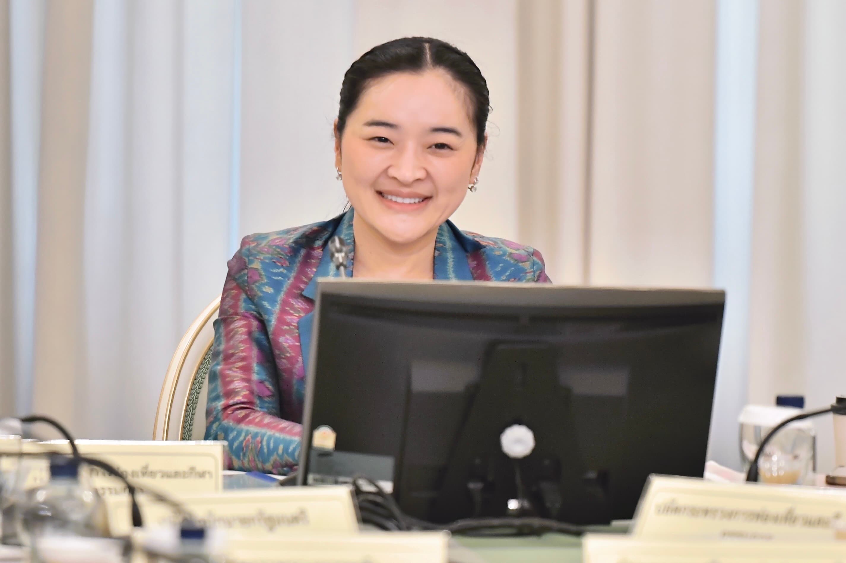 รมว.ปุ๋ง” เร่งเตรียมการไทยเป็นเจ้าภาพจัดประชุม FIFA ครั้งที่ 74