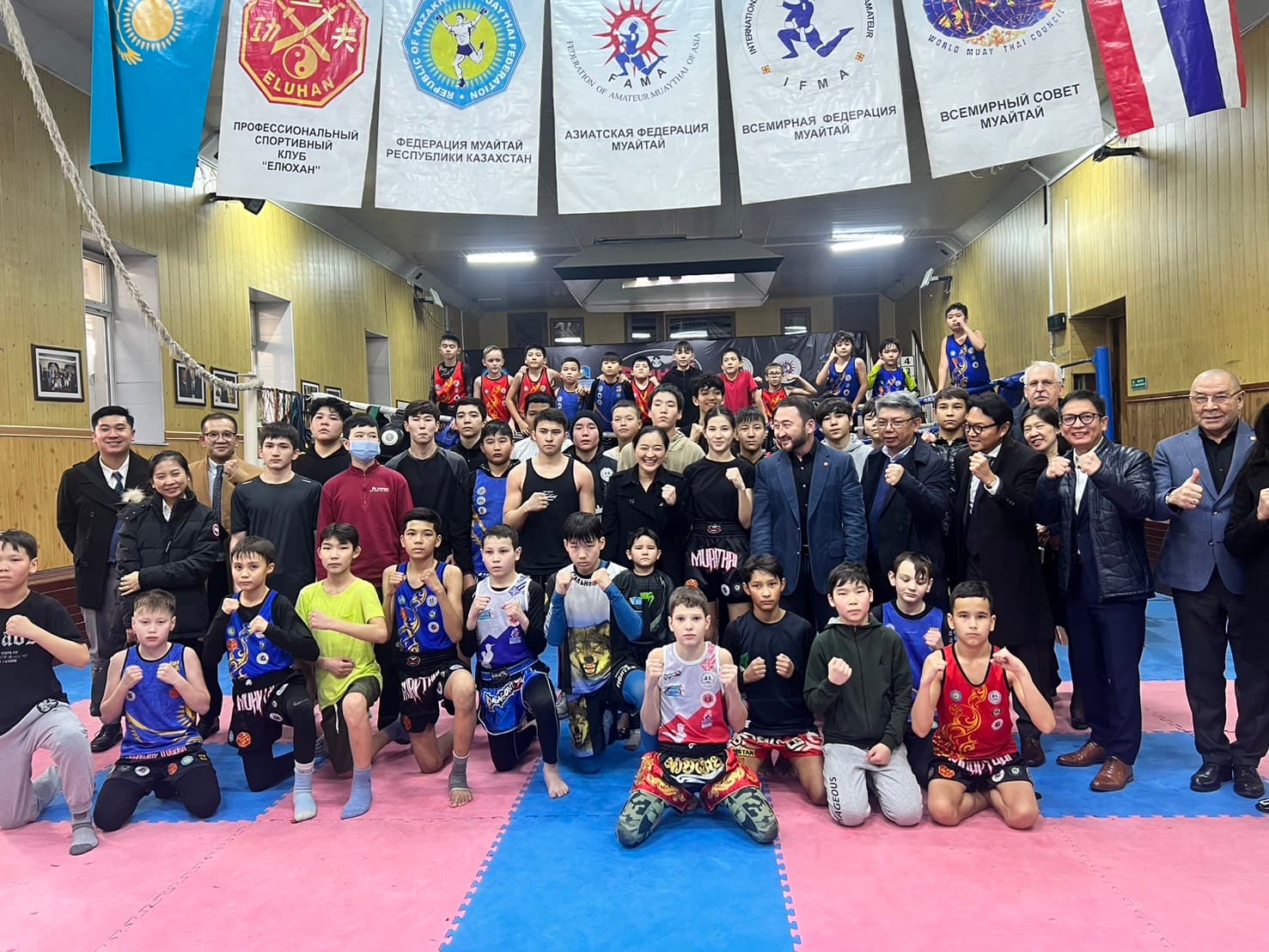 กก. โดย ททท. ร่วมกับ กต. เร่งกระชับความสัมพันธ์สาธารณรัฐคาชัคสถาน จัดกิจกรรม Friends of Thailand Networking Day และงาน Amazing Thailand: A Glimpse of the Land of Smiles ณ เมืองอัลมาตี สาธารณรัฐคาซัคสถาน