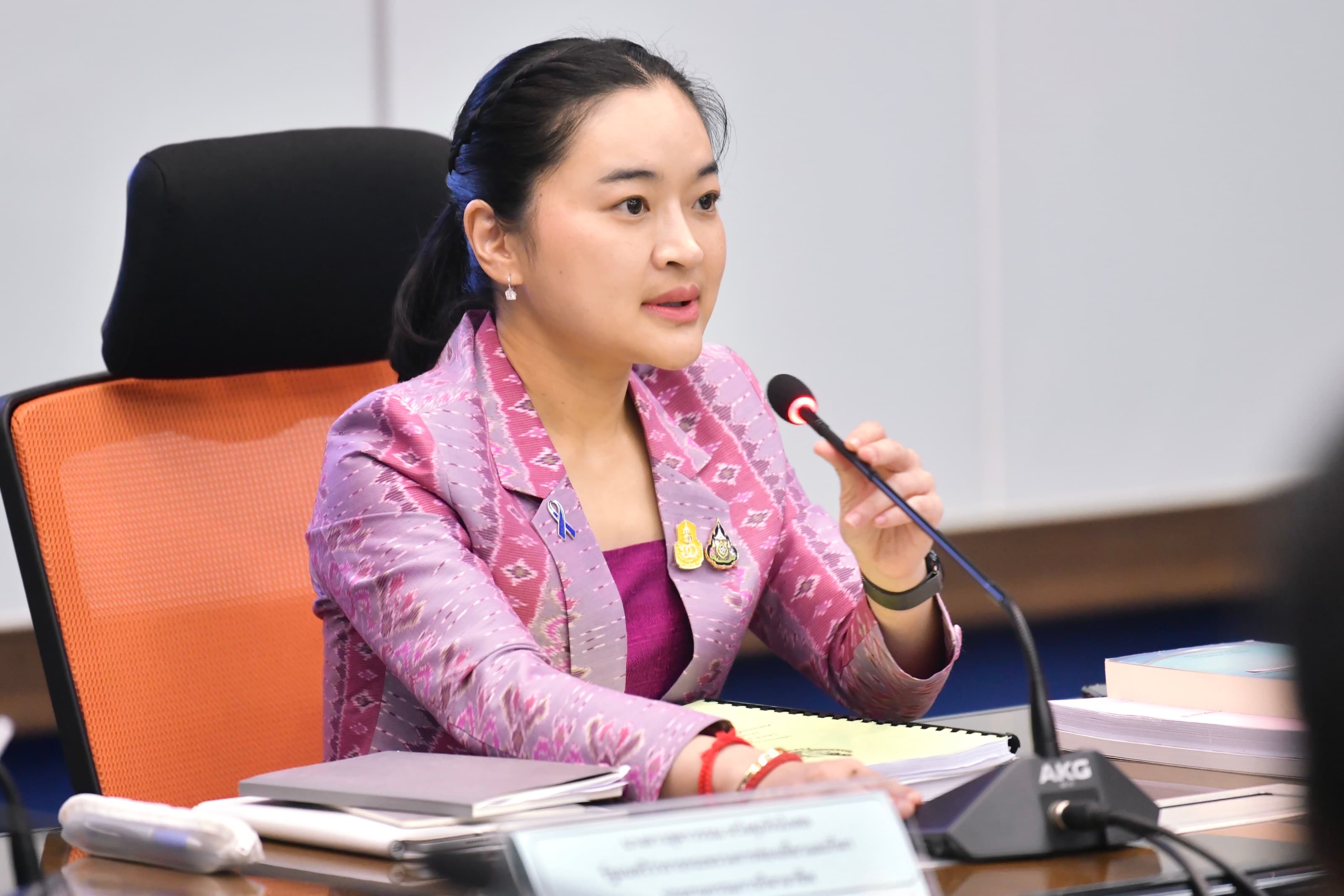 การประชุมคณะกรรมการกีฬาอาชีพ ครั้งที่ 1/2567 ผ่านระบบวิดีโอคอนเฟอเรนซ์ (Application Zoom Cloud Meeting)