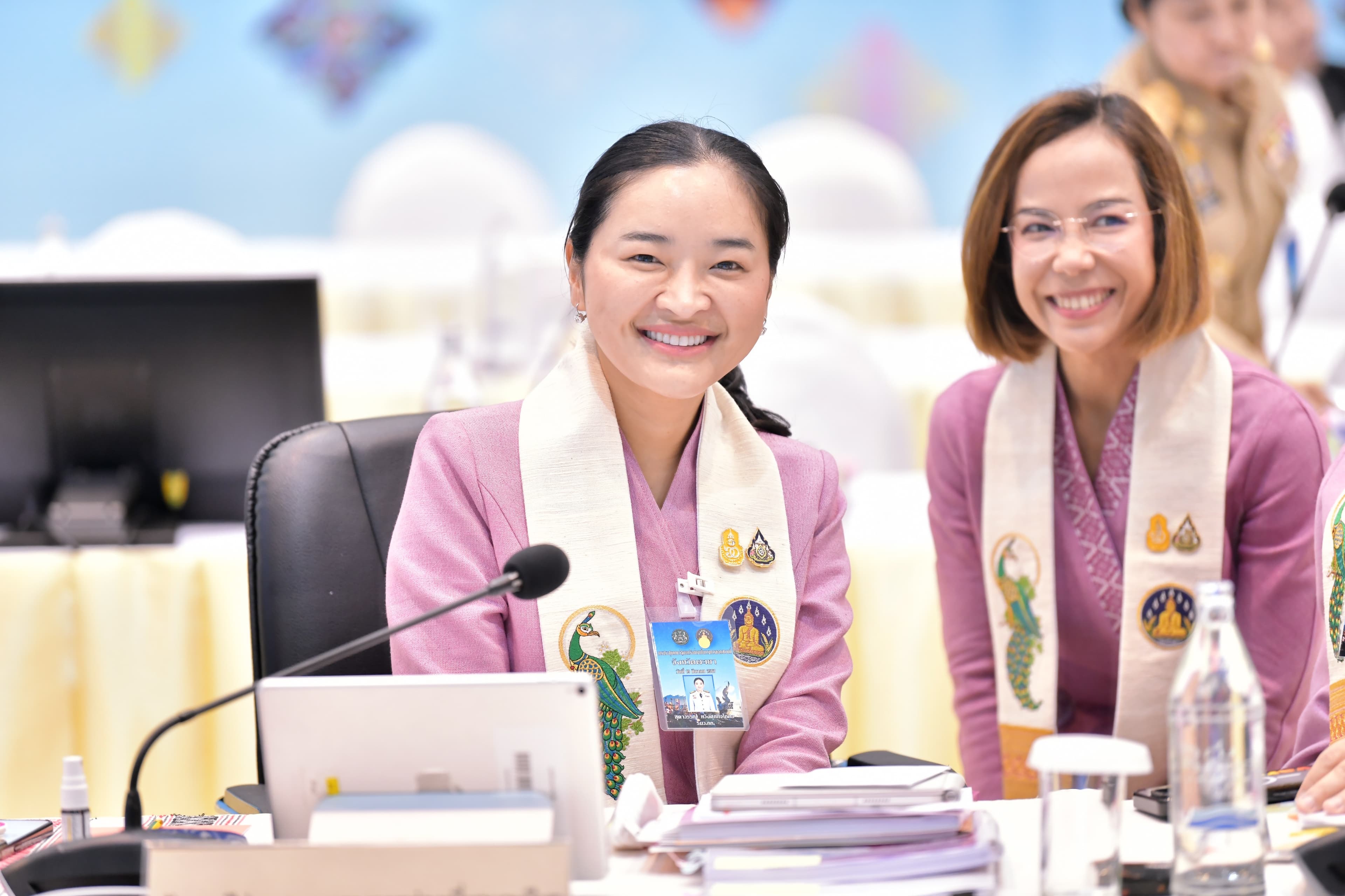 "รมว.สุดาวรรณ" ร่วมอนุรักษ์ศิลป์ ผ้าถิ่นไทย จังหวัดพะเยา