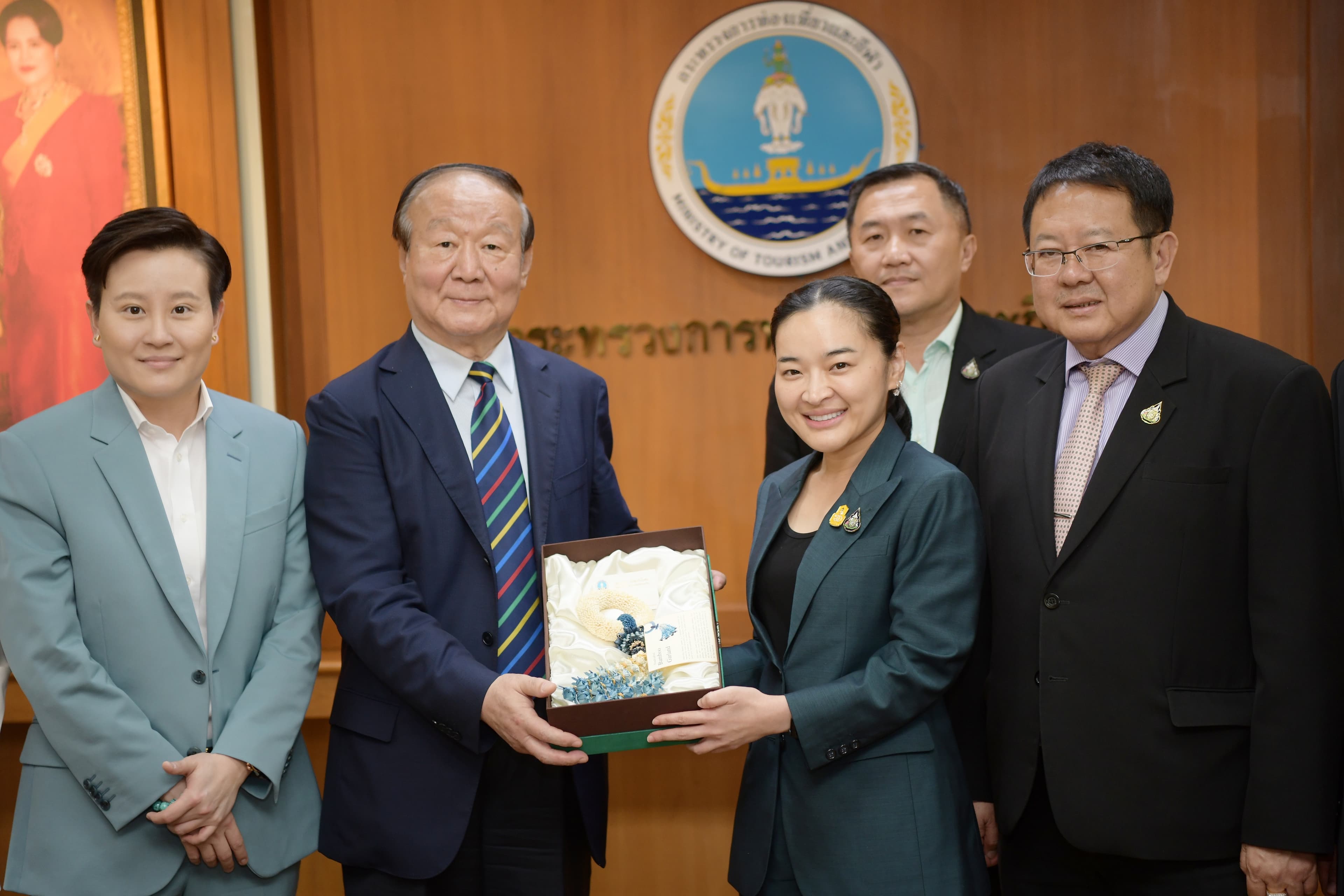 รมว.ปุ๋ง เป็นประธานการประชุมร่วมกับสมาคมเทเบิลเทนนิสจีน เพื่อหารือแนวทางการบูรณาการความร่วมมือด้านกีฬาเทเบิลเทนนิสระหว่างประเทศไทยและสาธารณรัฐประชาชนจีน