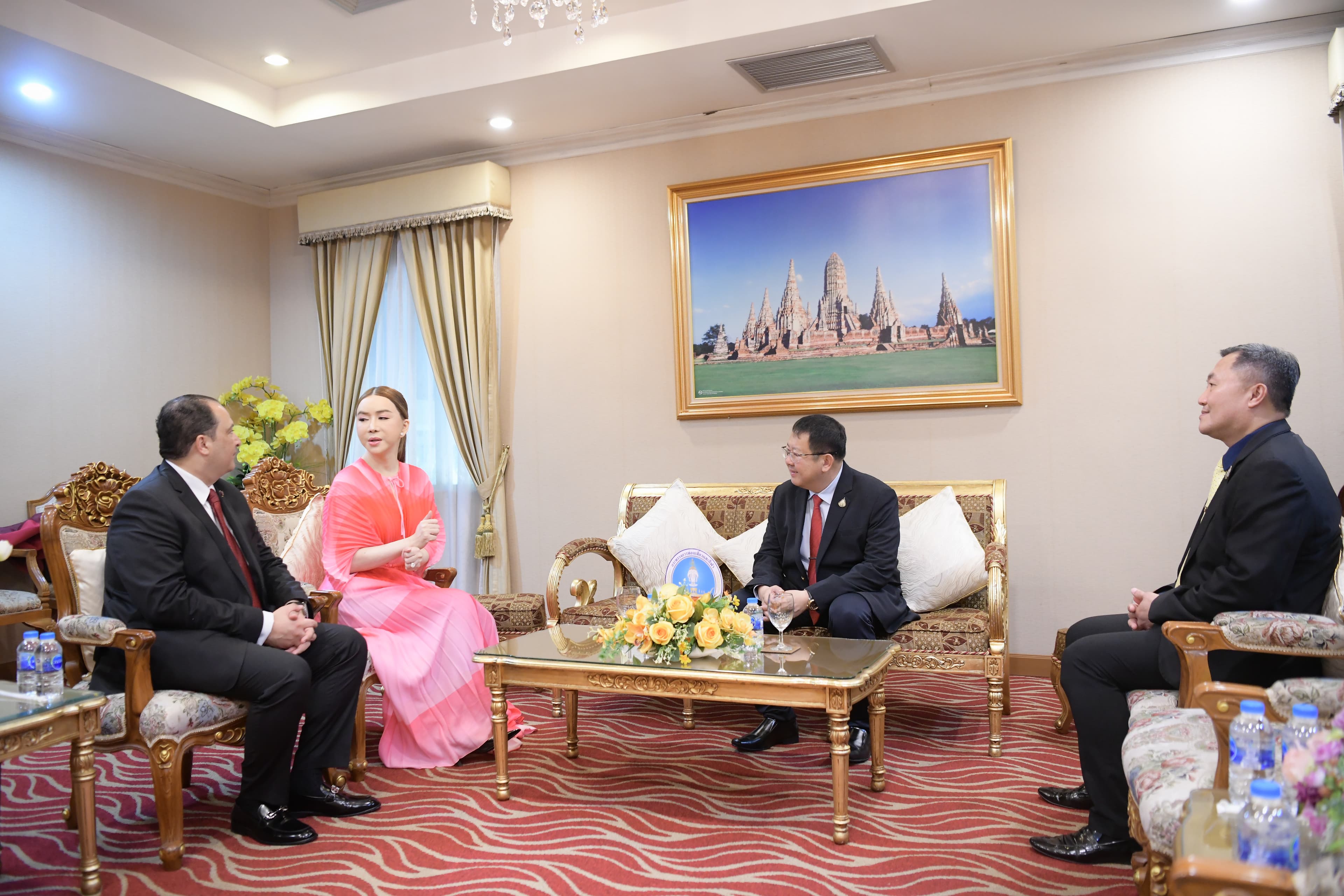 การหารือด้านความร่วมมือพัฒนาการท่องเที่ยวและกีฬาระหว่างภาครัฐและภาคเอกชน ในประเด็นที่จะเป็นความสอดคล้องกับนโยบาย Ignite thailand ของรัฐบาล