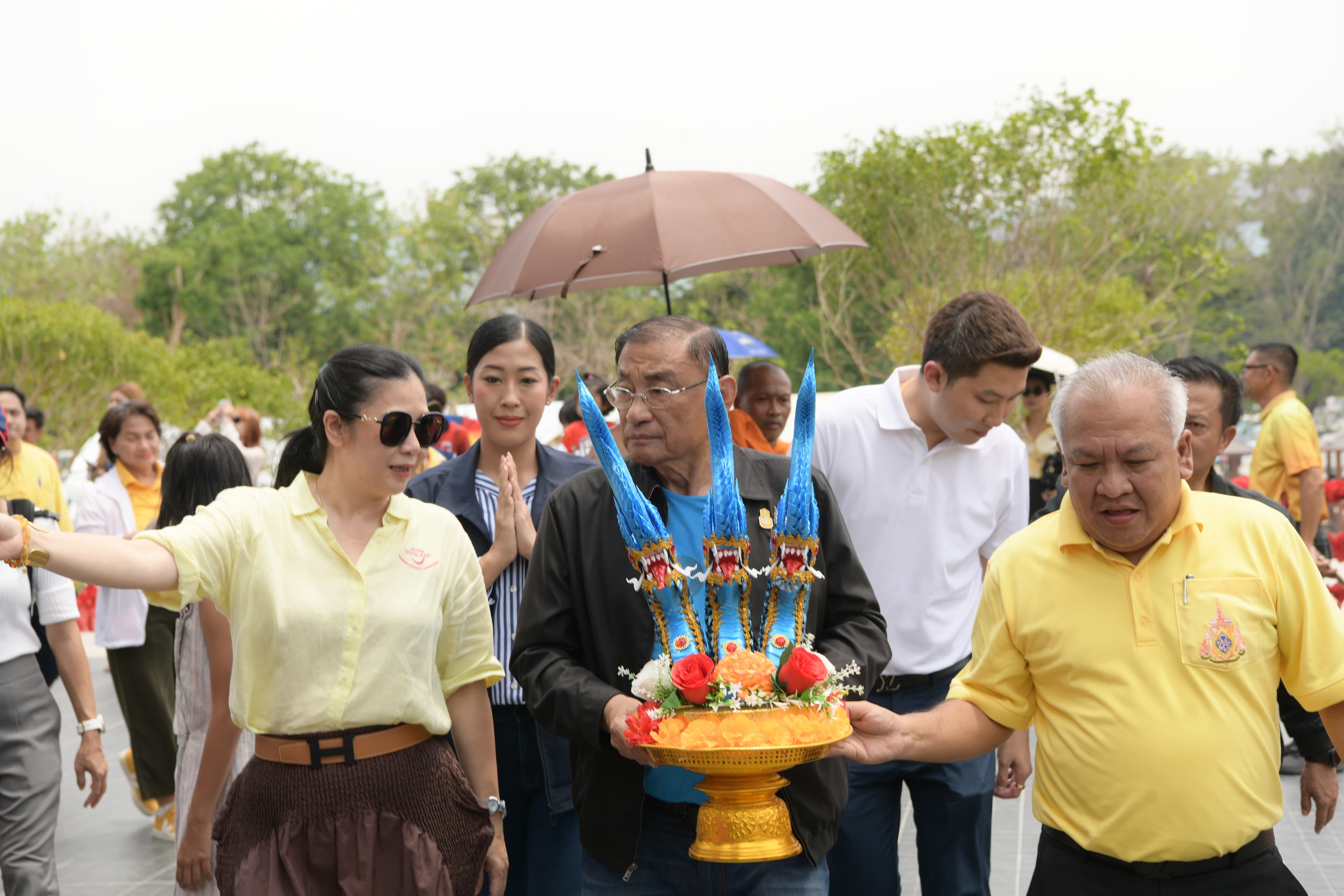 รมว.เสริมศักดิ์ พร้อมหนุน เพชรบุรี  ให้เป็นการท่องเที่ยวเชื่อมโยงแบบครบวงจร สร้างรายได้สู่ชุมชน สั่งการหน่วยงานเกี่ยวข้อง เร่งประชาสัมพันธ์ สร้างการรับรู้