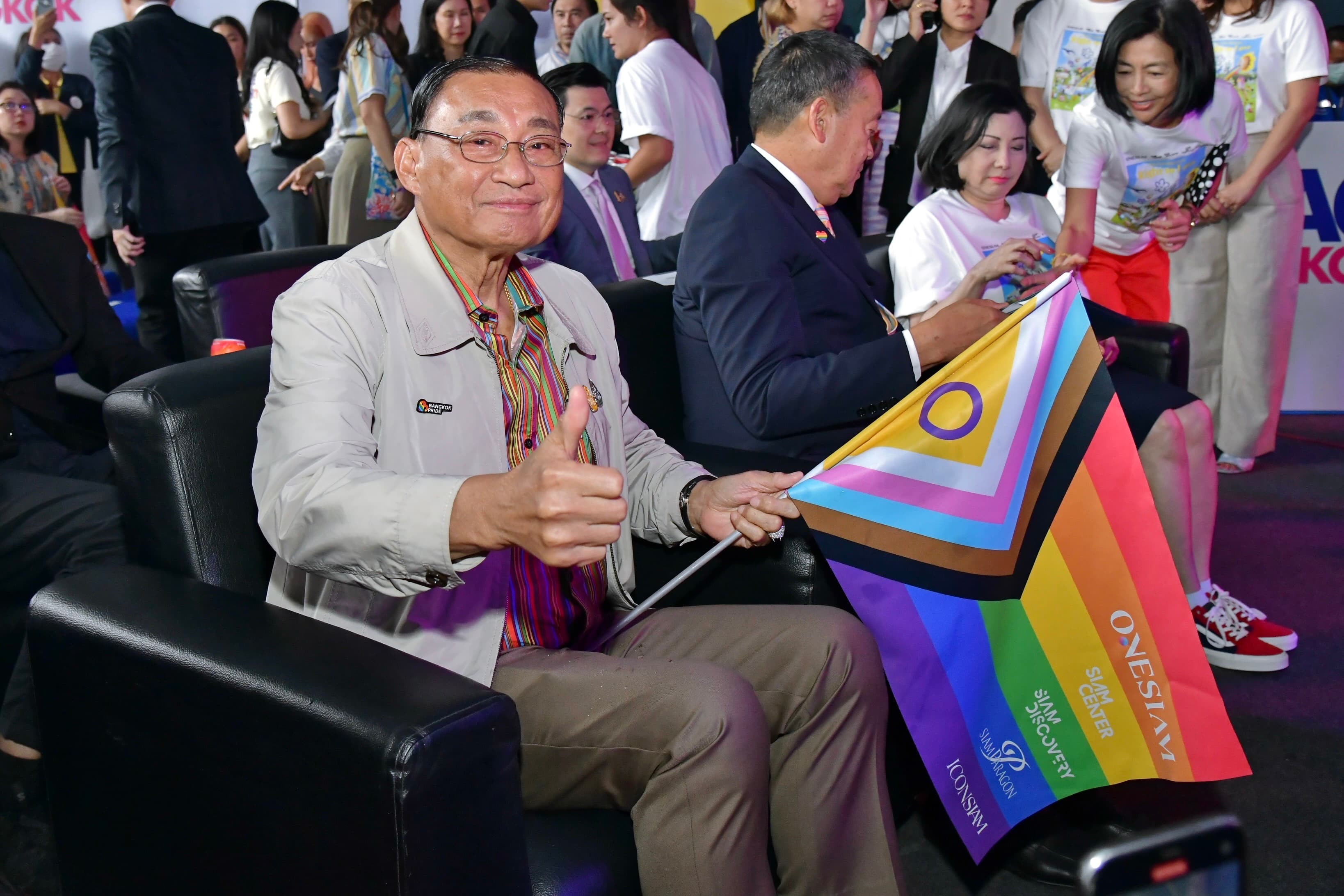 “เสริมศักดิ์” สะบัดธง อ้าแขนรับนักท่องเที่ยว ชี้!! เป็นกลุ่มที่มีกำลังซื้อสูง มีศักยภาพทางการเงิน