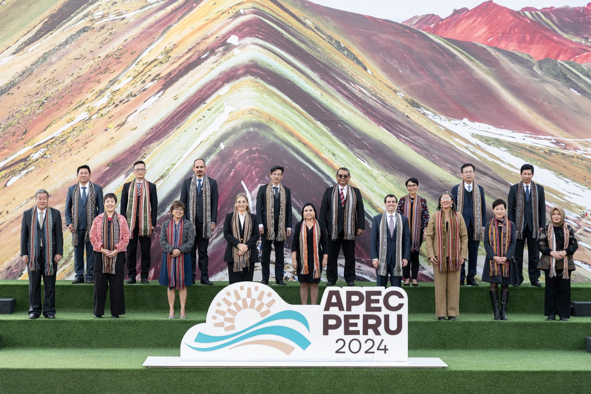 รัฐมนตรีท่องเที่ยวเอเปคประกาศเจตนารมณ์ร่วมกันในการพัฒนาภูมิภาคเอเปค โดยใช้นวัตกรรมและเทคโนโลยีเพื่อการเติบโตด้านการท่องเที่ยวอย่างยั่งยืน