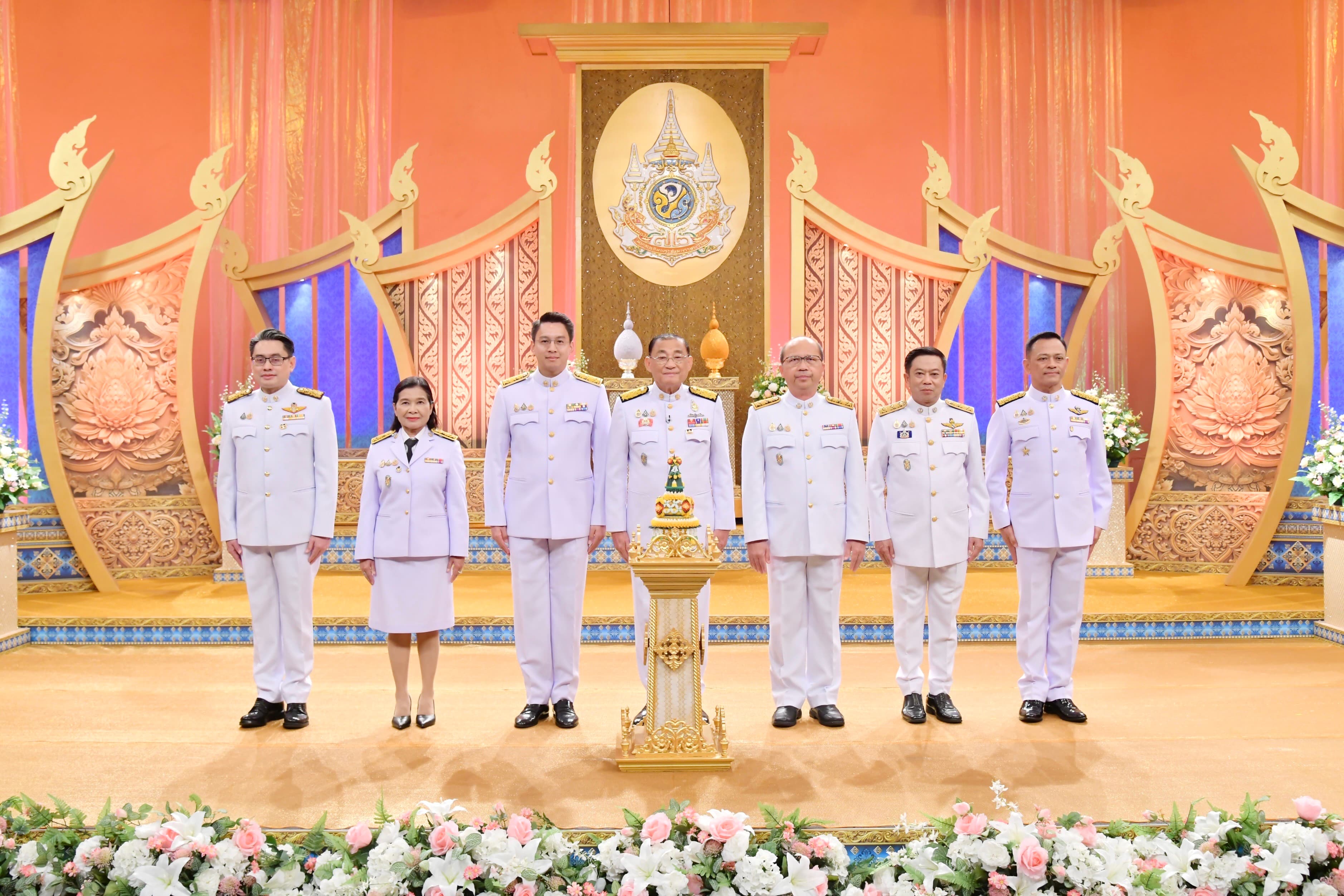 รมว.เสริมศักดิ์ เป็นประธานการบันทึกเทปโทรทัศน์ กล่าวอาศิรวาทถวายพระพรชัยมงคล