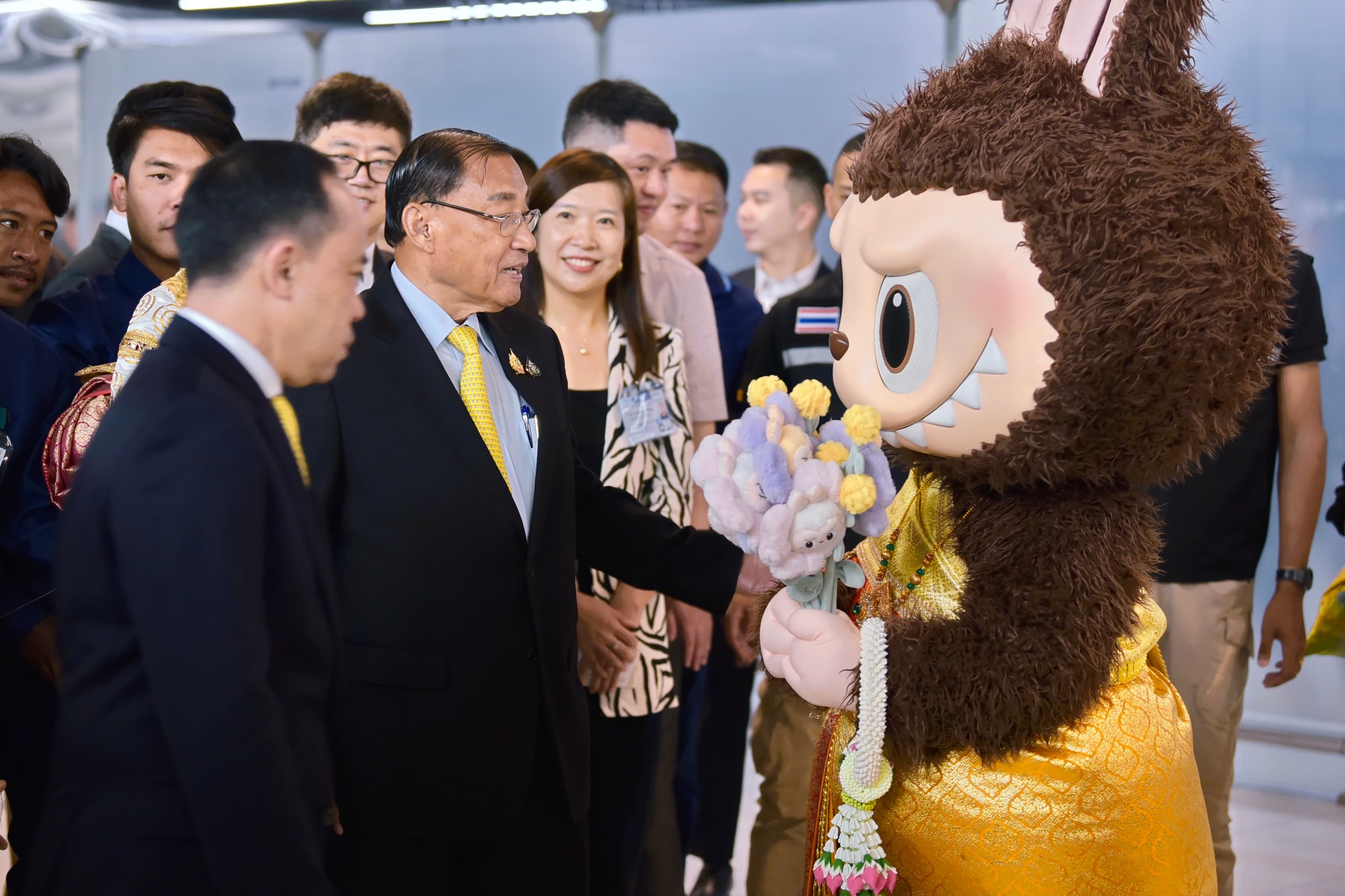 ททท. สร้างปรากฏการณ์นำมาสคอตลาบูบู้เที่ยวไทยในกิจกรรม Welcome Ceremony of LABUBU หวังกระแสเที่ยวไทยตามรอยลาบูบู้ในกลุ่มนักท่องเที่ยวจีน พร้อมเตรียมเฉลิมฉลองความสัมพันธ์ไทยจีนครบ 50 ปี