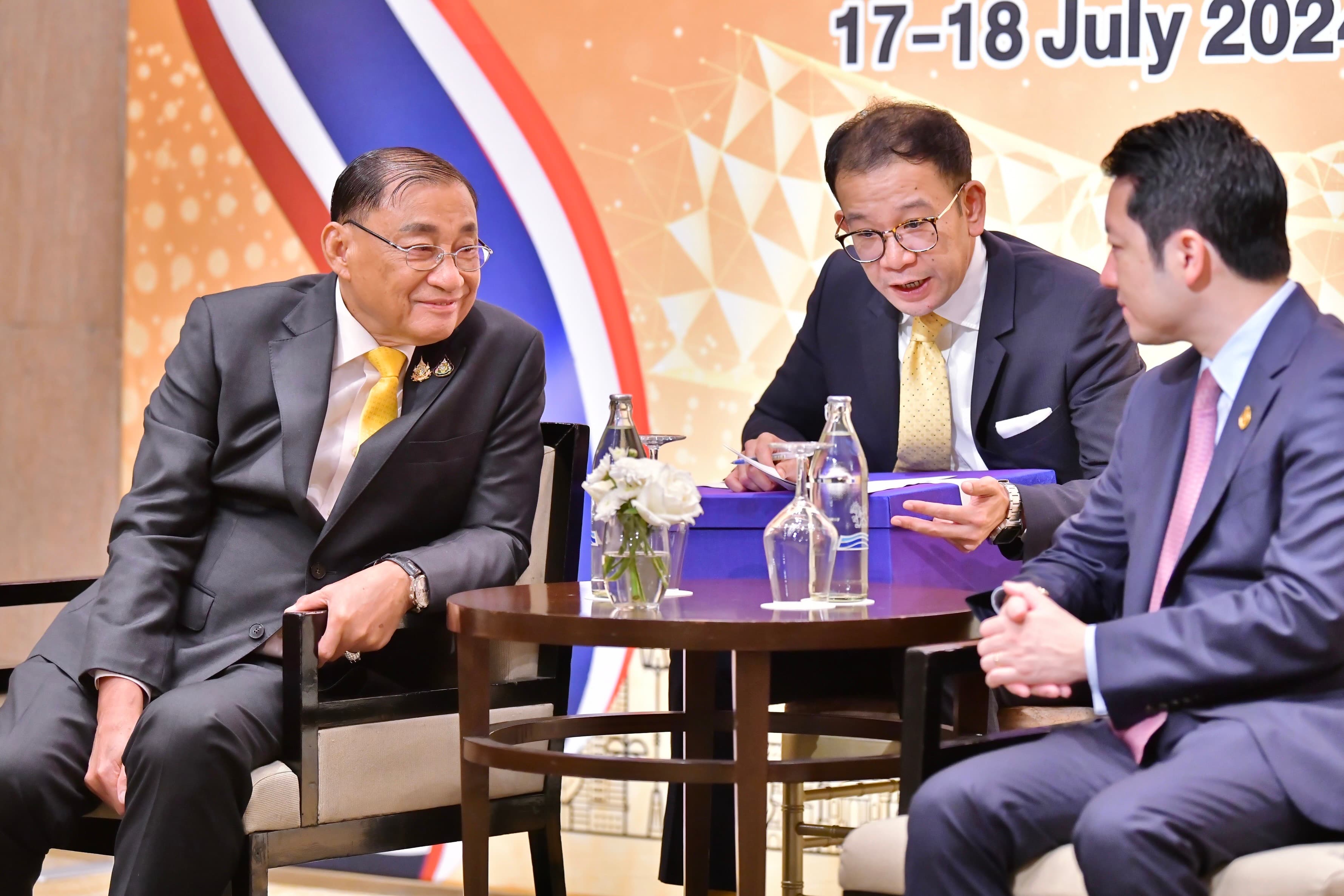 รมว.ไทยและรมว.กัมพูชา ร่วมหารือเพื่อส่งเสริมความร่วมมือทวิภาคีด้านการท่องเที่ยวร่วมกัน