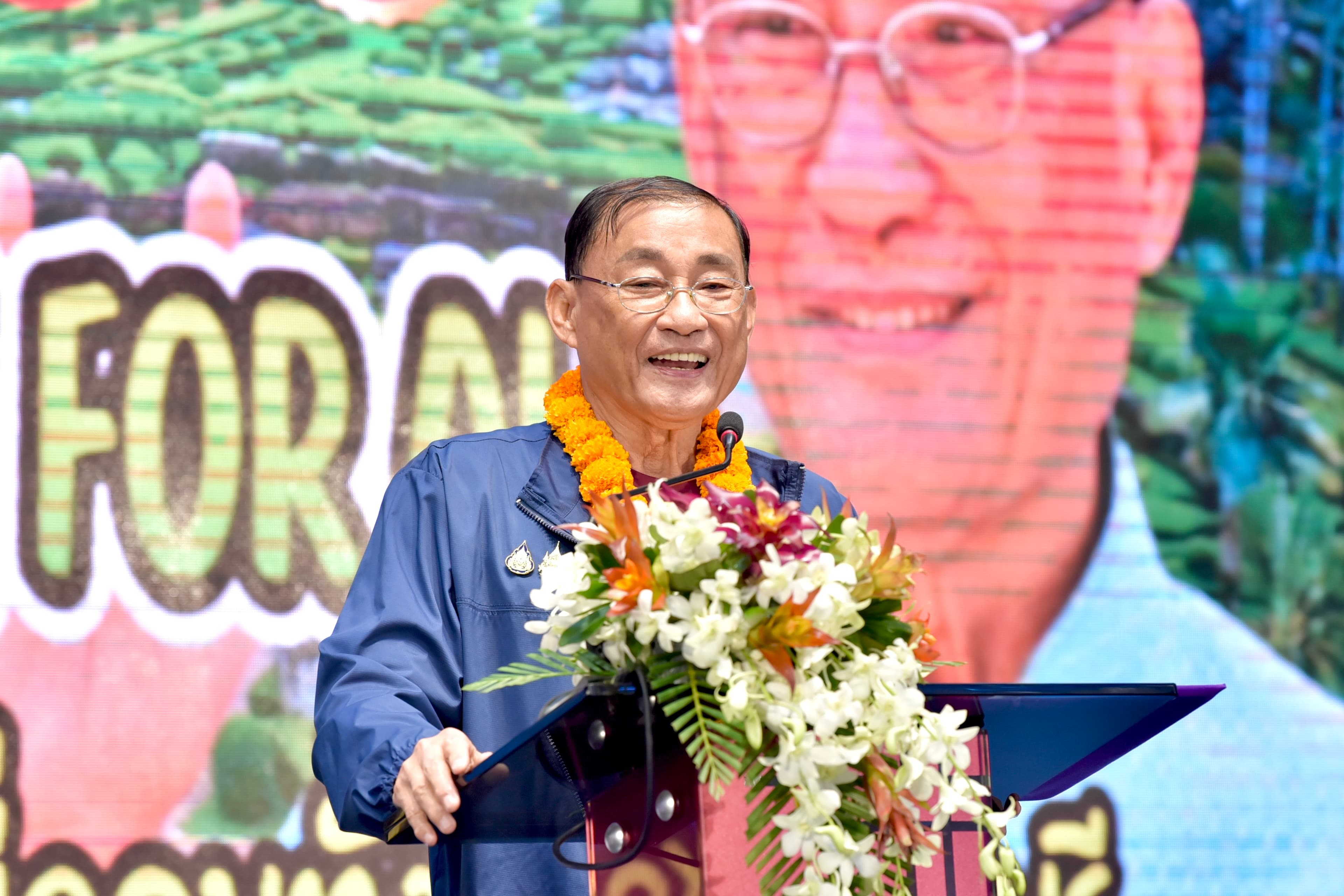 รมว.ท่องเที่ยวและกีฬา เปิดเส้นทาง “ททท. ทัวร์อารยสถาปัตย์ ส่งเสริมการท่องเที่ยวเชิงสุขภาพ และการท่องเที่ยวเพื่อคนทั้งมวล กรุงเทพฯ - ชลบุรี”