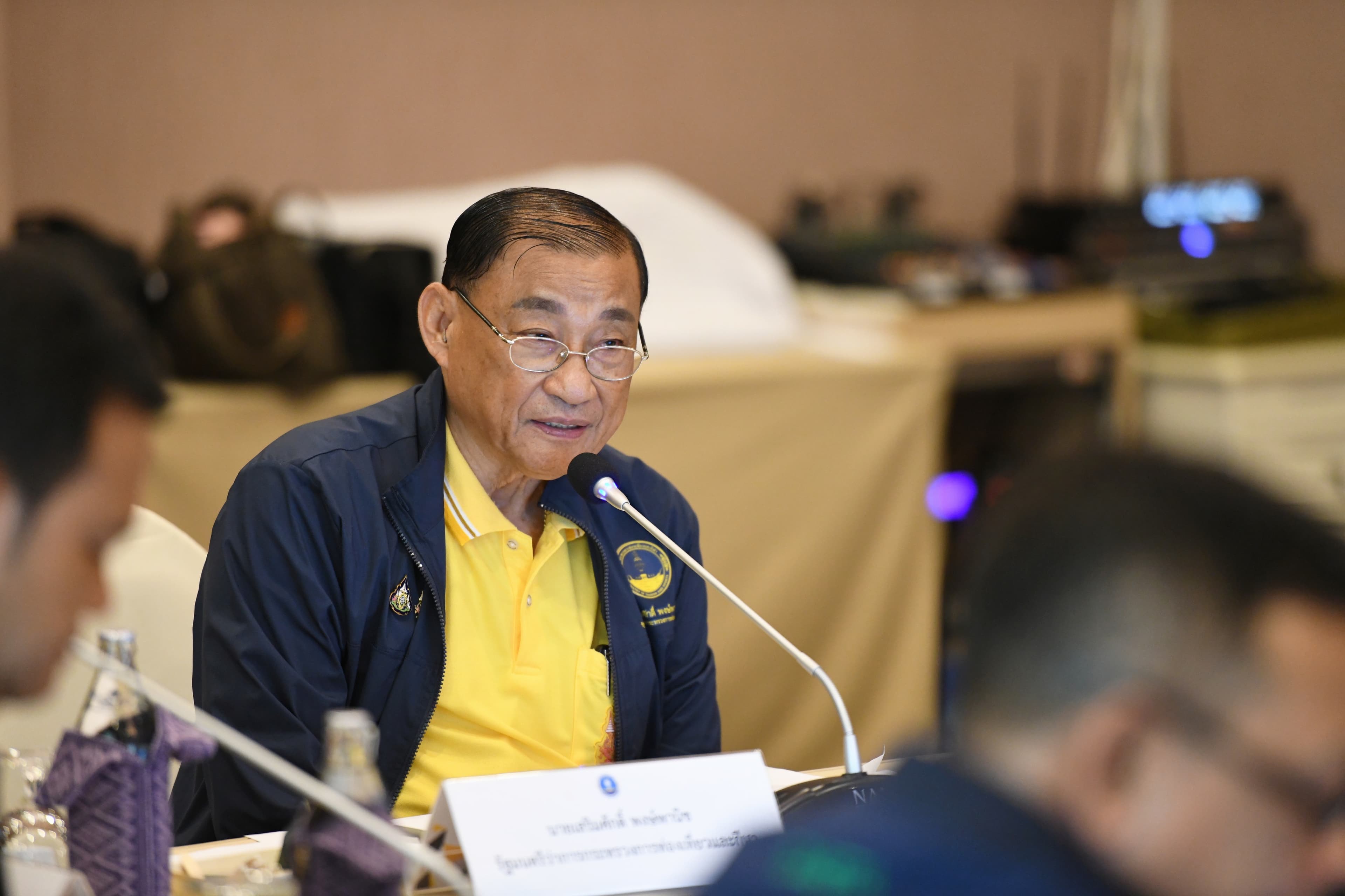 รมว.เสริมศักดิ์ หารือร่วมสมาคม-ผู้ประกอบการ แพร่ น่าน