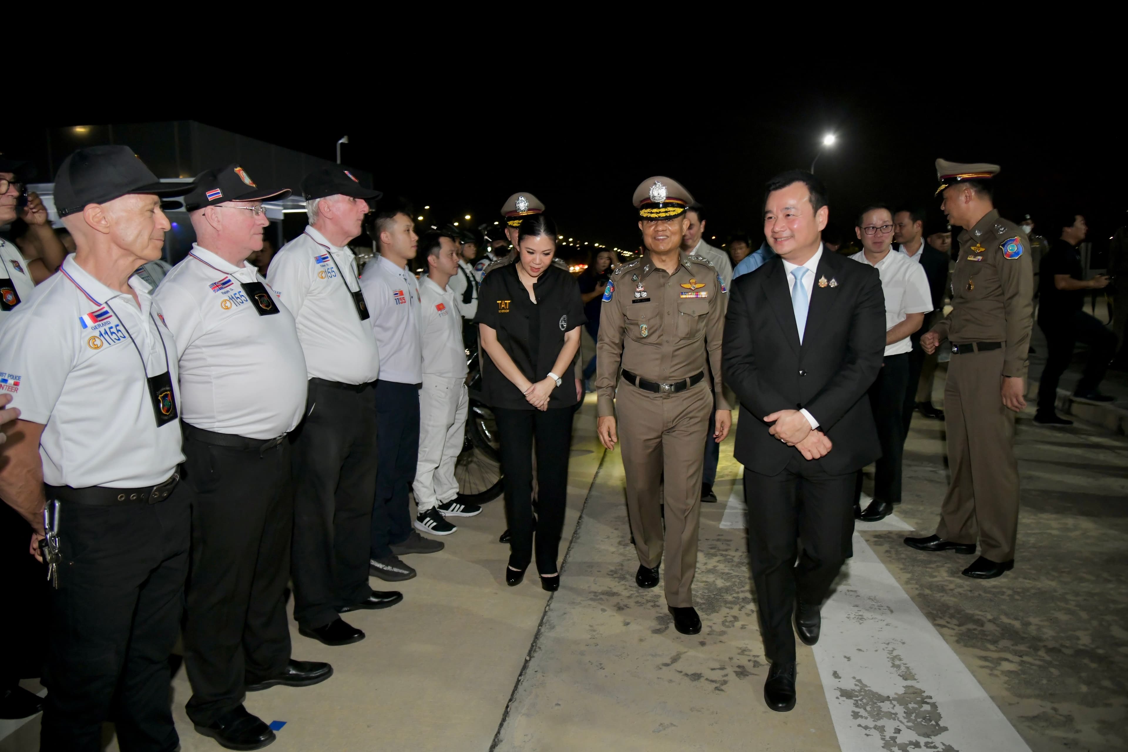 รมว.ท่องเที่ยวและกีฬา ปล่อยแถวระดมกวาดล้างอาชญากรรม เสริมสร้างความเชื่อมั่นให้แก่นักท่องเที่ยวในช่วง High Season