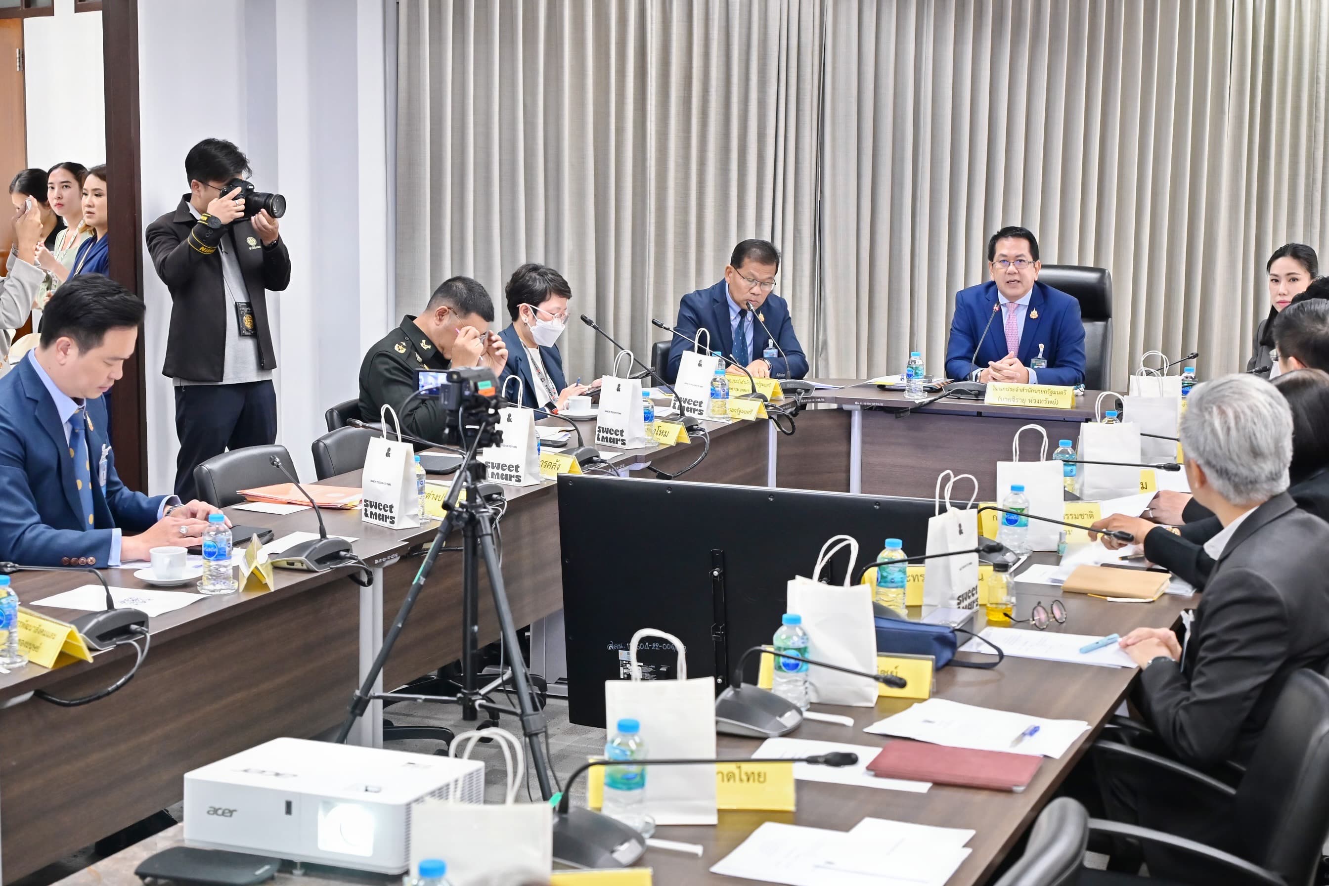 นายจักรพล ตั้งสุทธิธรรม เข้าร่วมประชุมคณะกรรมการโฆษกกระทรวง ย้ำความพร้อมสนับสนุนนโยบายประชาสัมพันธ์รัฐบาล