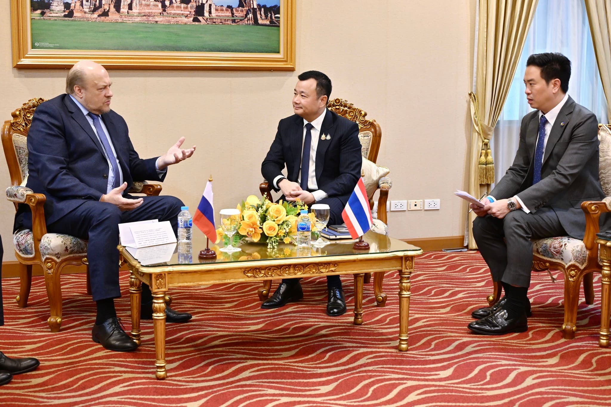 ทูตรัสเซียเข้าเยี่ยมคารวะ รมว.กก. ย้ำสัมพันธ์แน่นแฟ้น พร้อมส่งเสริมความร่วมมือด้านท่องเที่ยวและกีฬา