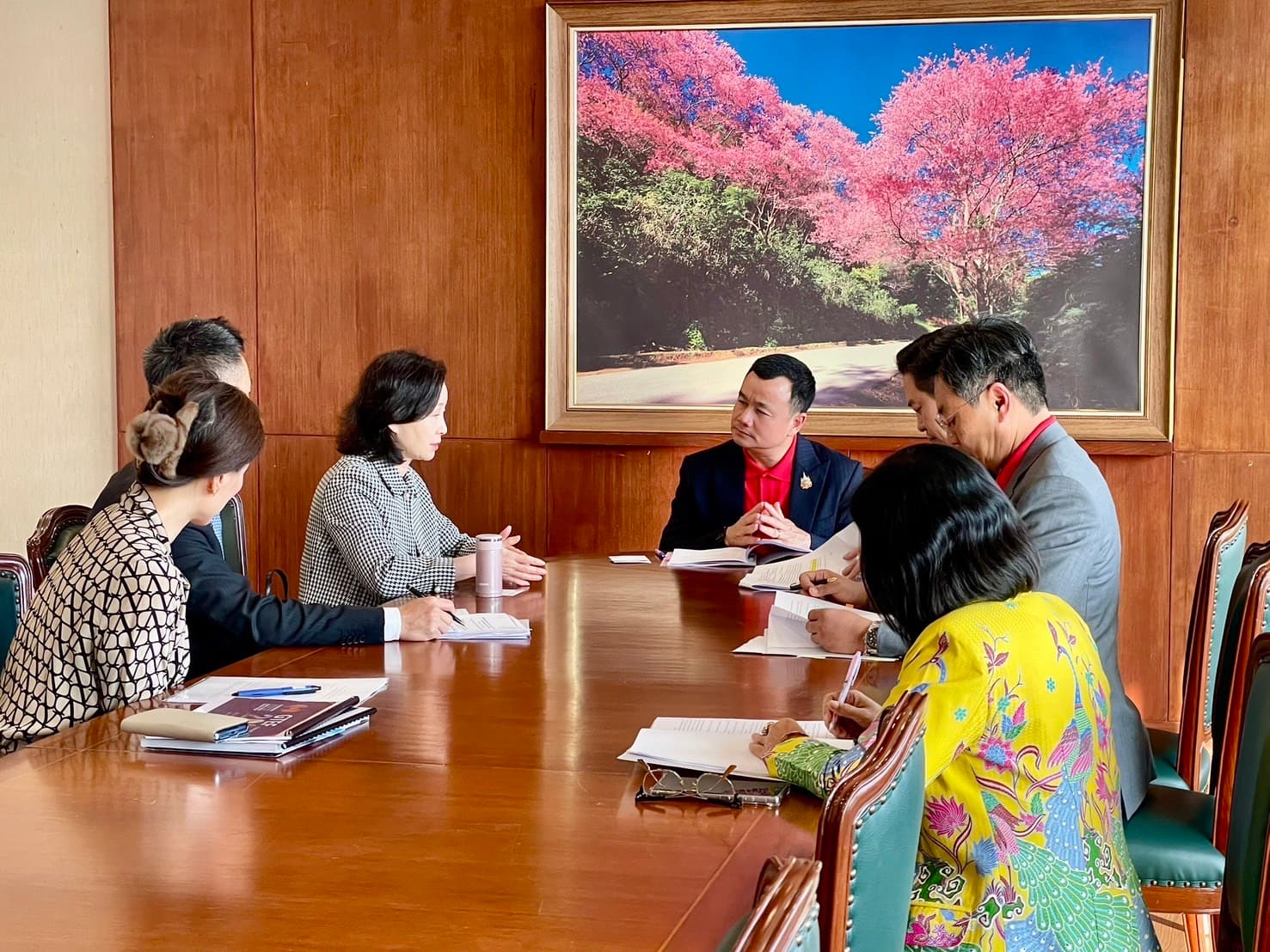 ประธาน GTERC หารือ รมว.การท่องเที่ยวฯ เตรียมจัดงานประชุมสุดยอดเศรษฐกิจการท่องเที่ยวโลกในไทย