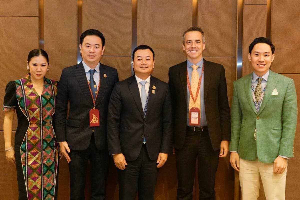 การหารืออย่างไม่เป็นทางการ (Coffee Chat) กับ Agoda