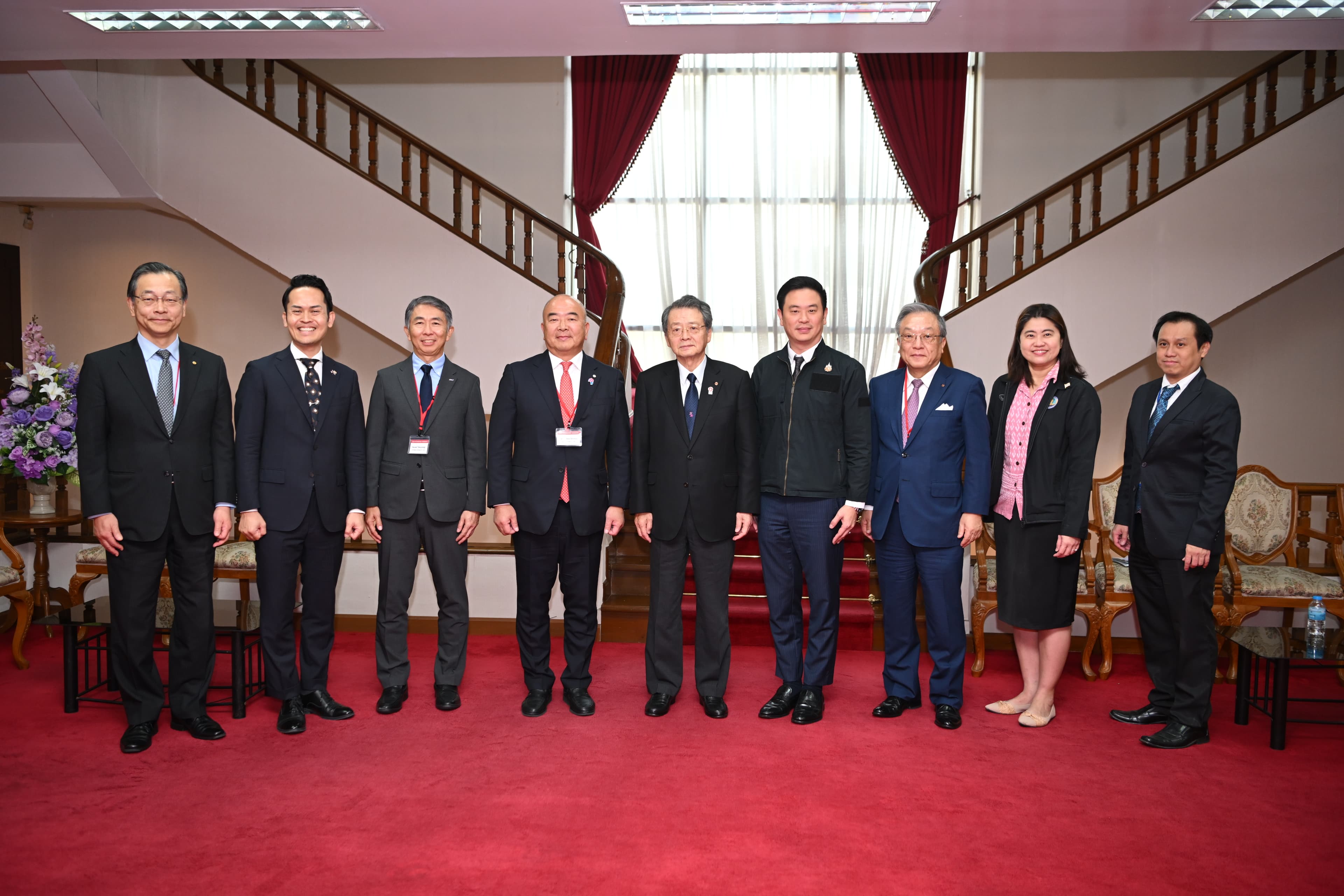 ประธานสภาหอการค้าและอุตสาหกรรมญี่ปุ่นเข้าร่วมหารือยกระดับความร่วมมือด้านการท่องเที่ยวไทย-ญี่ปุ่น กับผู้ช่วยรัฐมนตรีประจำกระทรวงการท่องเที่ยวและกีฬา