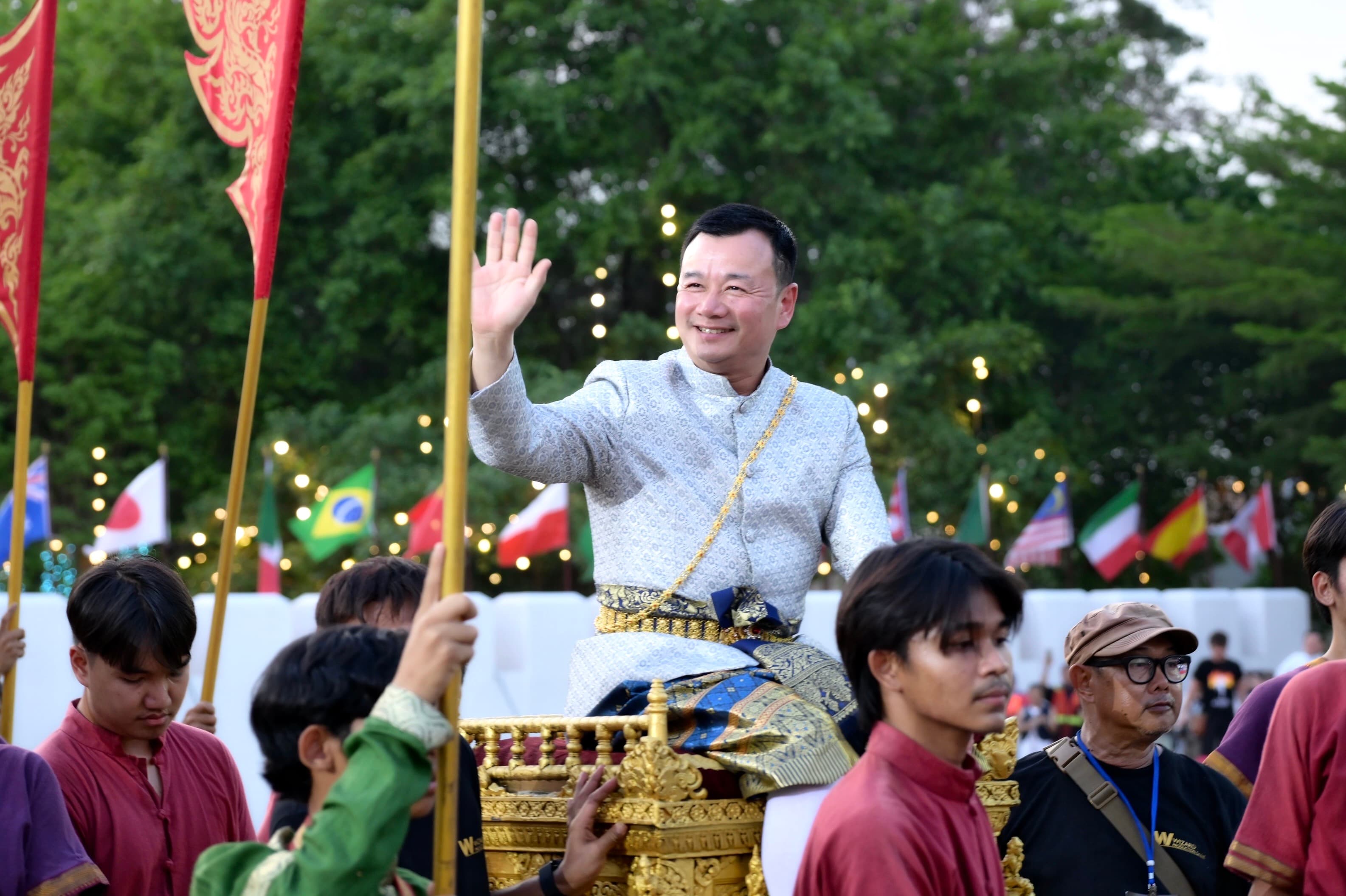 รมว.สรวงศ์ เทียนทอง ร่วมพิธีไหว้ครูมวยไทยโลก ครั้งที่ 17 ยกระดับ Soft Power มวยไทยสู่เวทีโลก