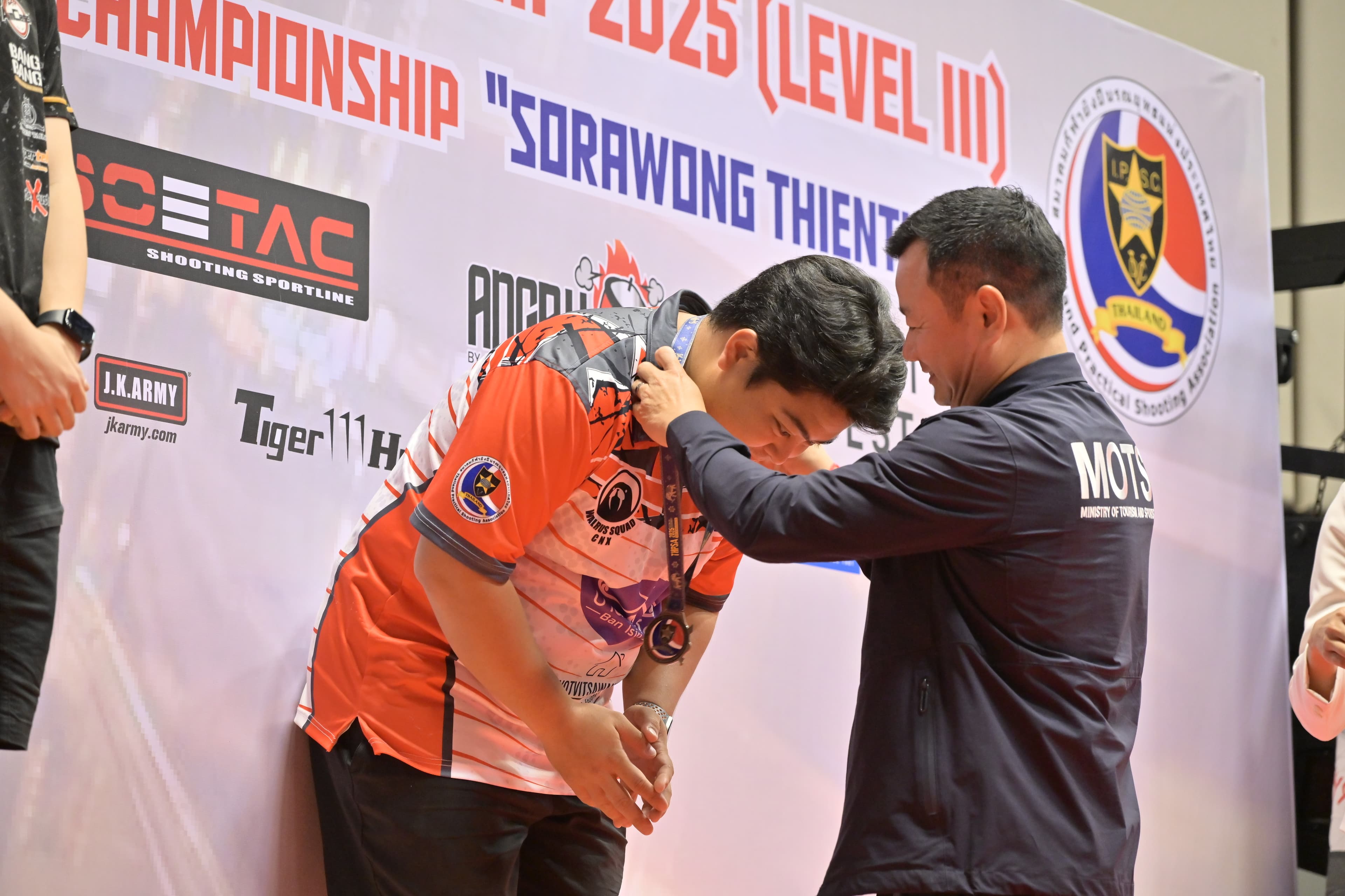 รัฐมนตรี "สรวงศ์" ปลื้ม! THPSA Action Air Championship ยกระดับยิงปืนรณยุทธไทยสู่สากล