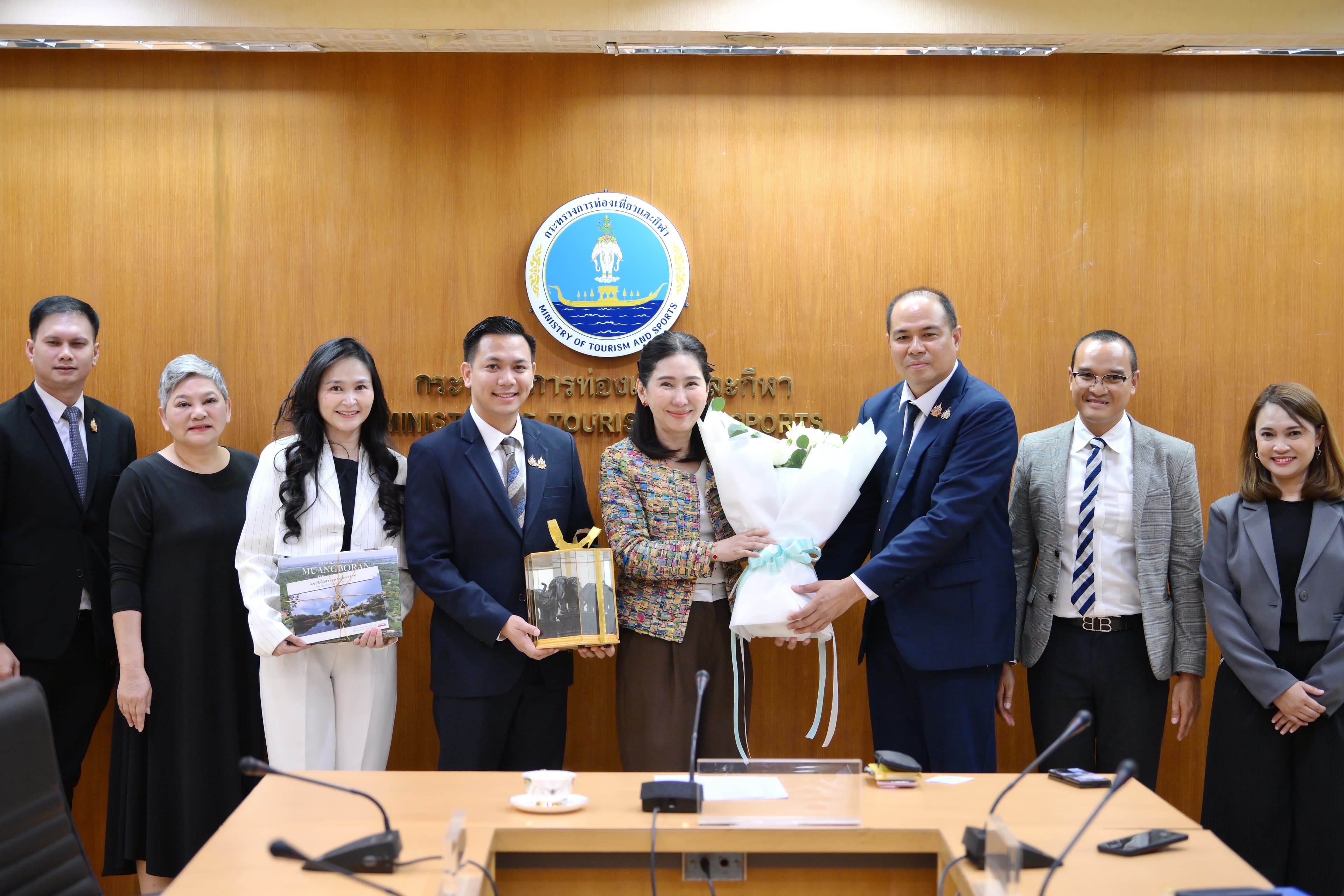 ปลัดกระทรวงการท่องเที่ยวและกีฬา หารือแนวทางฟื้นฟูและพัฒนาการท่องเที่ยวไทย ผ่านความร่วมมือภาคเอกชน