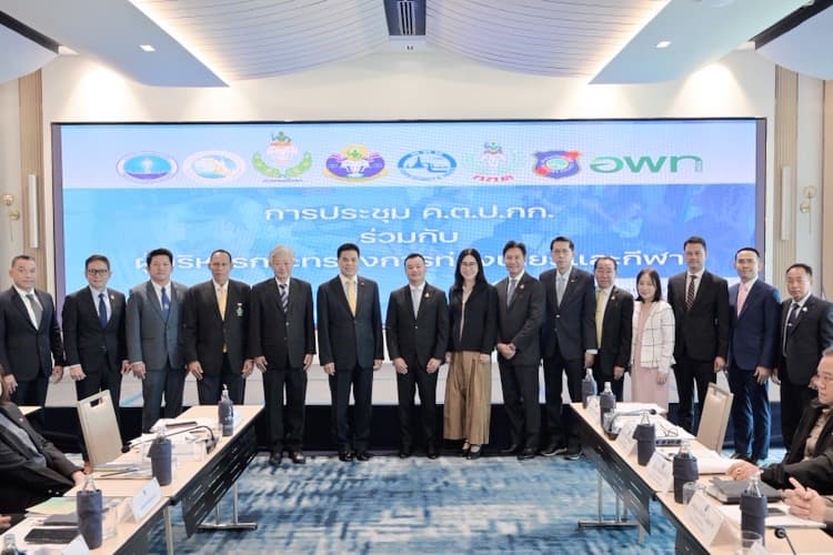 รมว. ท่องเที่ยวและกีฬา "สรวงศ์ เทียนทอง" นำทัพผู้บริหาร! เดินหน้าขับเคลื่อนท่องเที่ยว-กีฬาไทย สู่เป้าหมายตามนโยบายรัฐบาล สานต่อความสำเร็จ ‘ค.ต.ป.กก.’ พร้อมรับฟังบทบาท ก.พ.ร. เพื่อพัฒนาประเทศยั่งยืน!