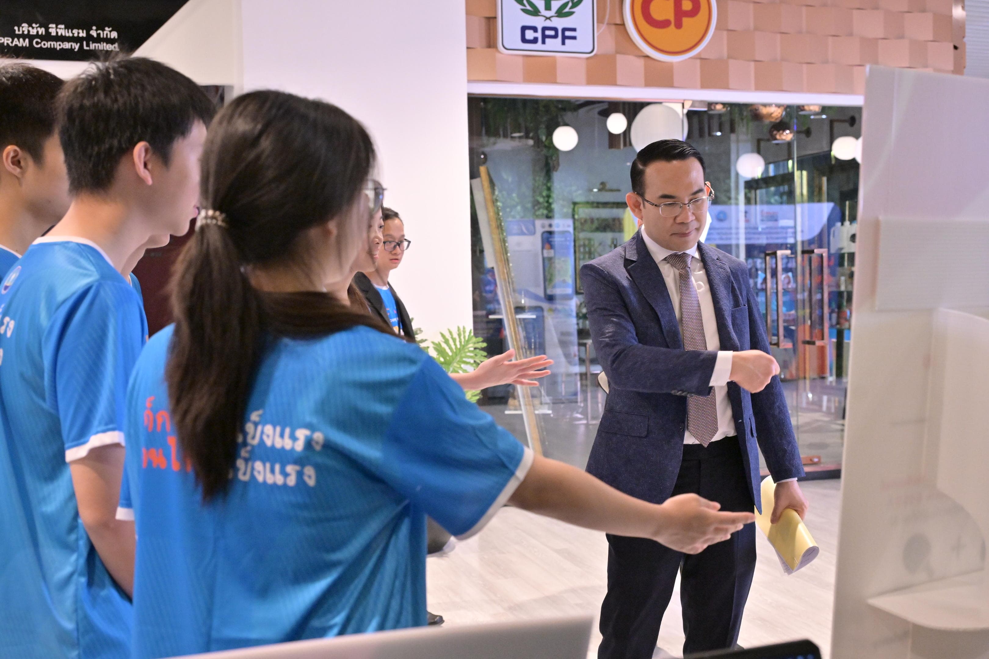 รูปภาพแกลเลอรี