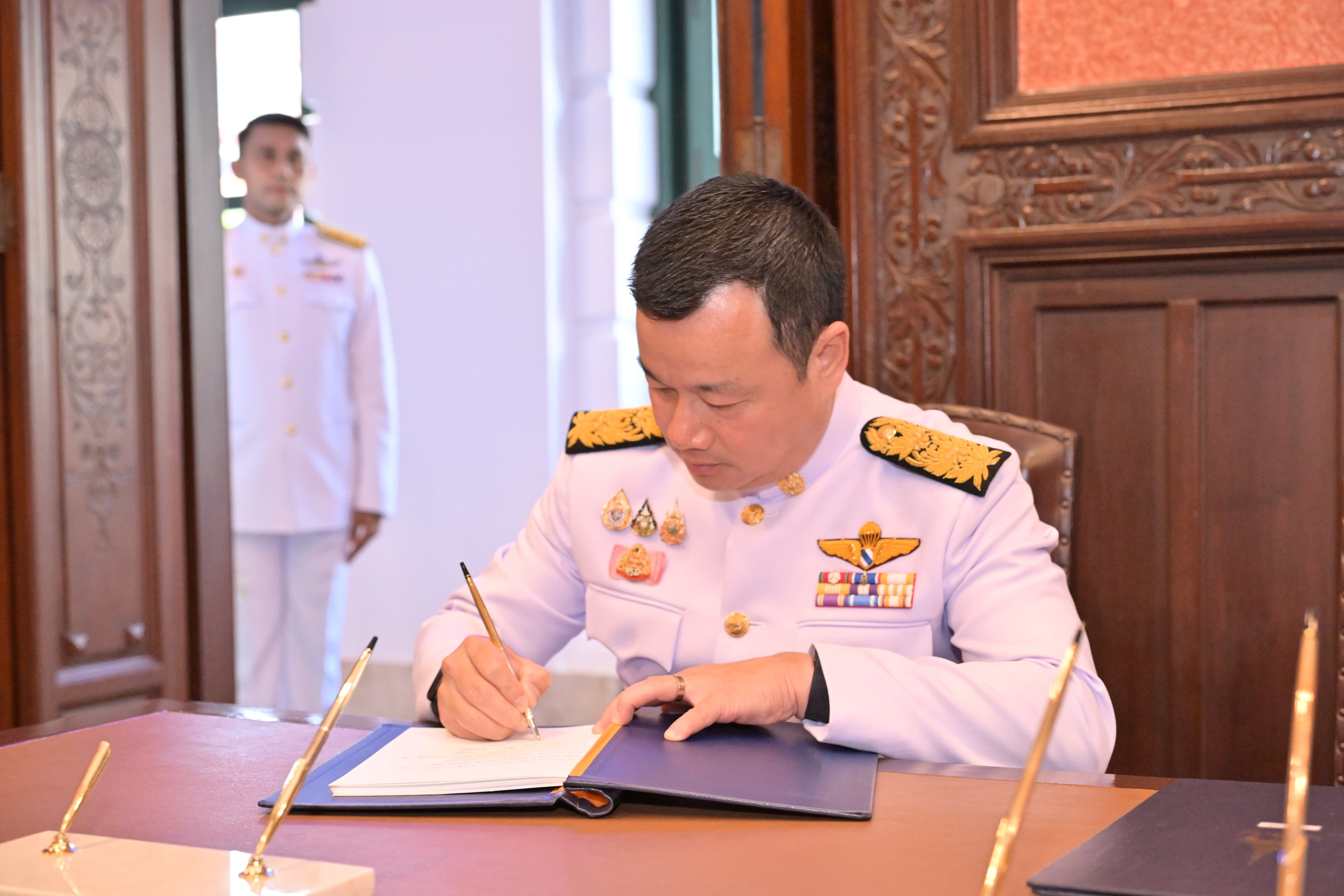 รูปภาพแกลเลอรี