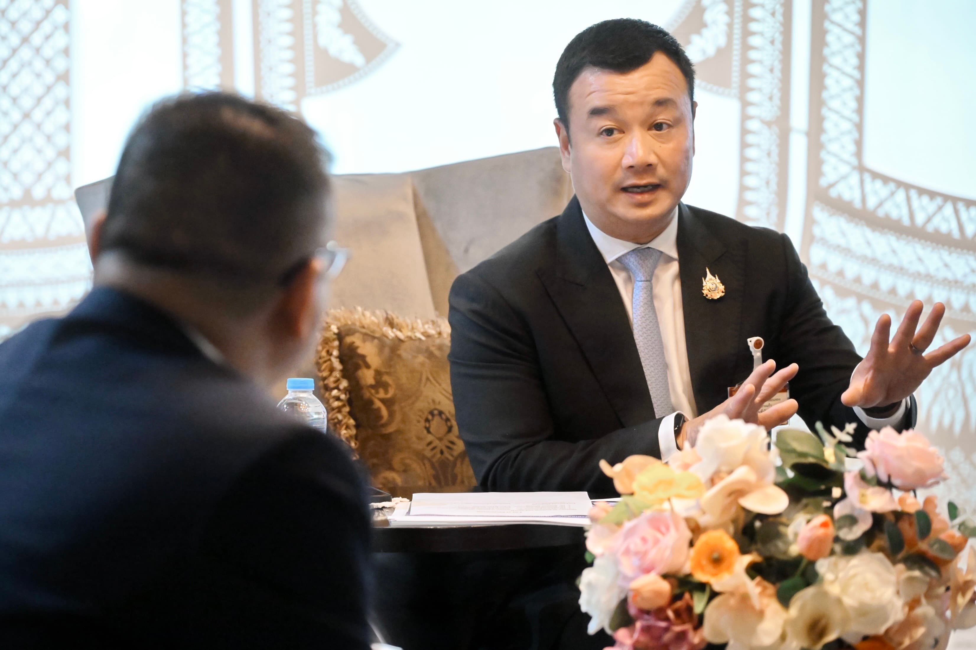 รูปภาพแกลเลอรี