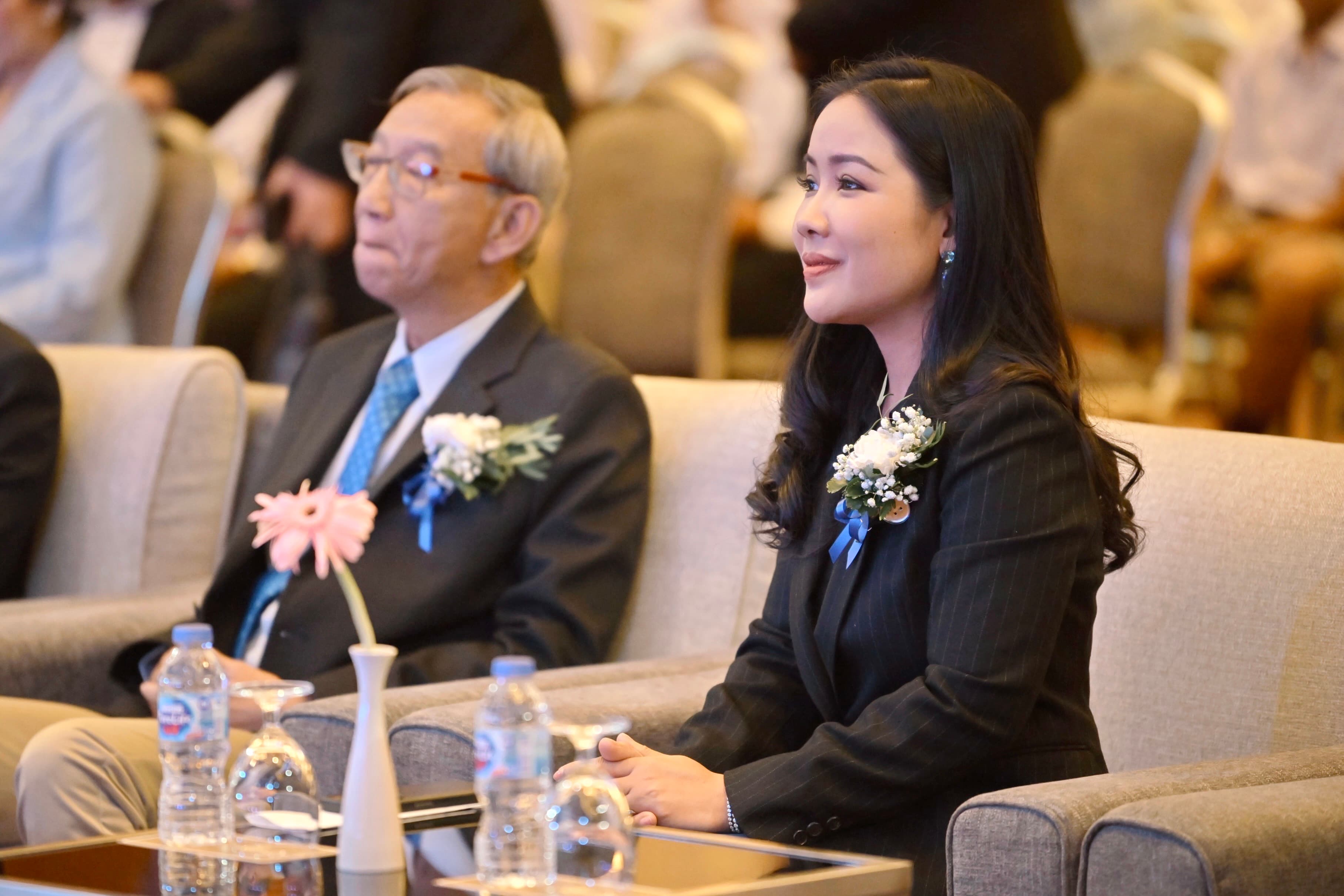 รูปภาพแกลเลอรี