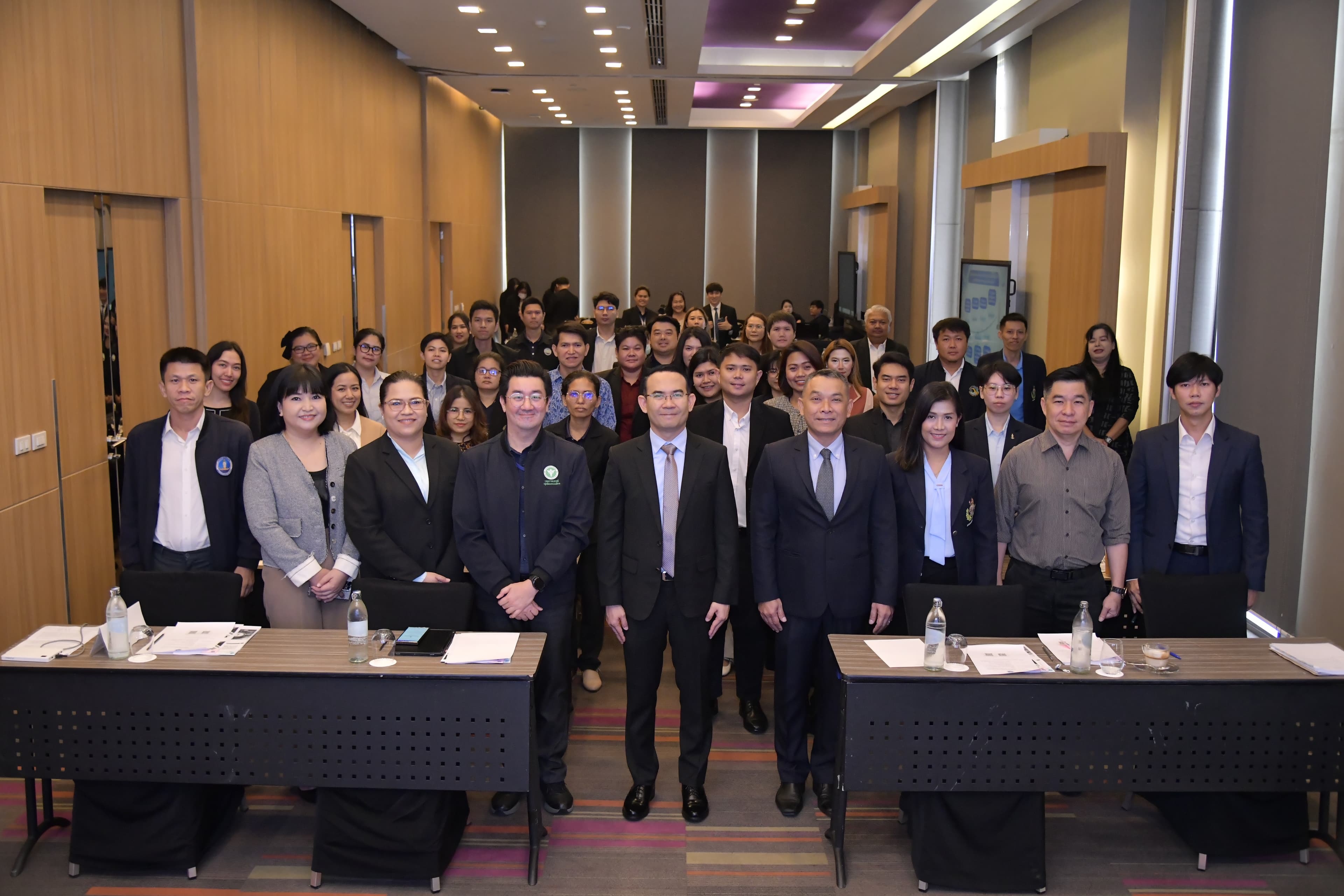 ผู้ช่วยปลัดกระทรวงการท่องเที่ยวและกีฬา เปิดการอบรมชี้แจงเกณฑ์การสมัคร “รางวัลเลิศรัฐ” ของส่วนราชการในสังกัด