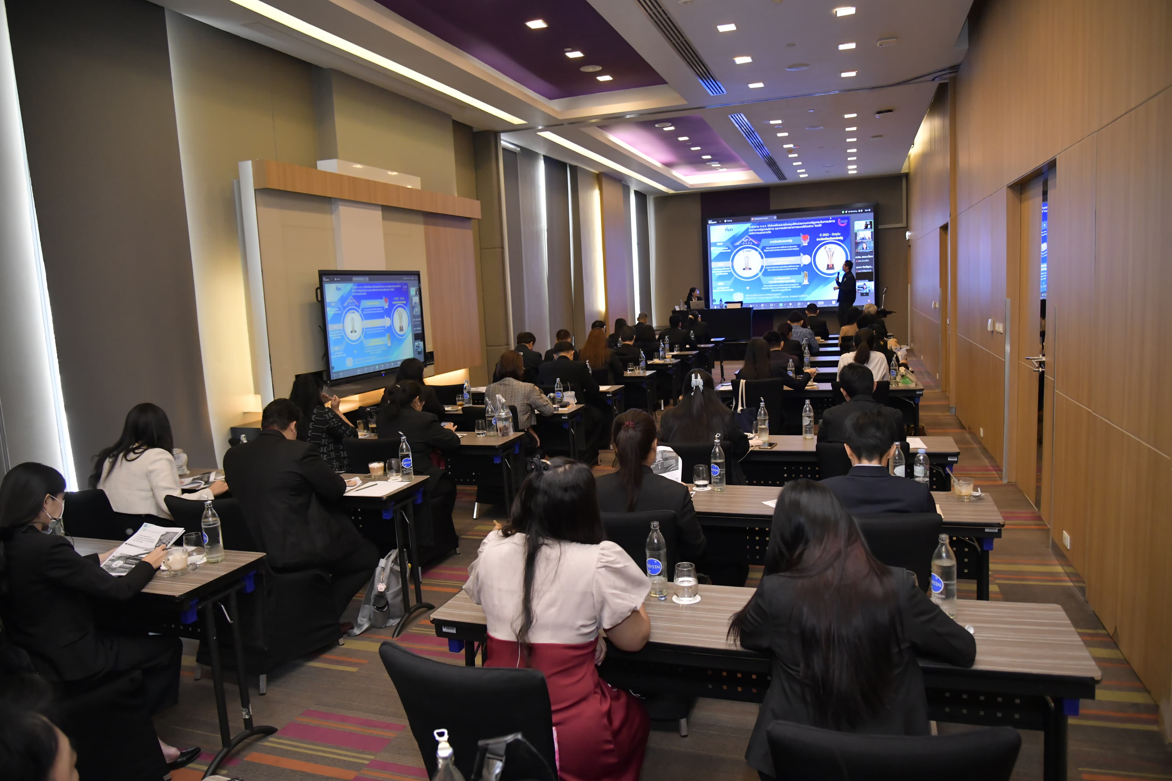 รูปภาพแกลเลอรี