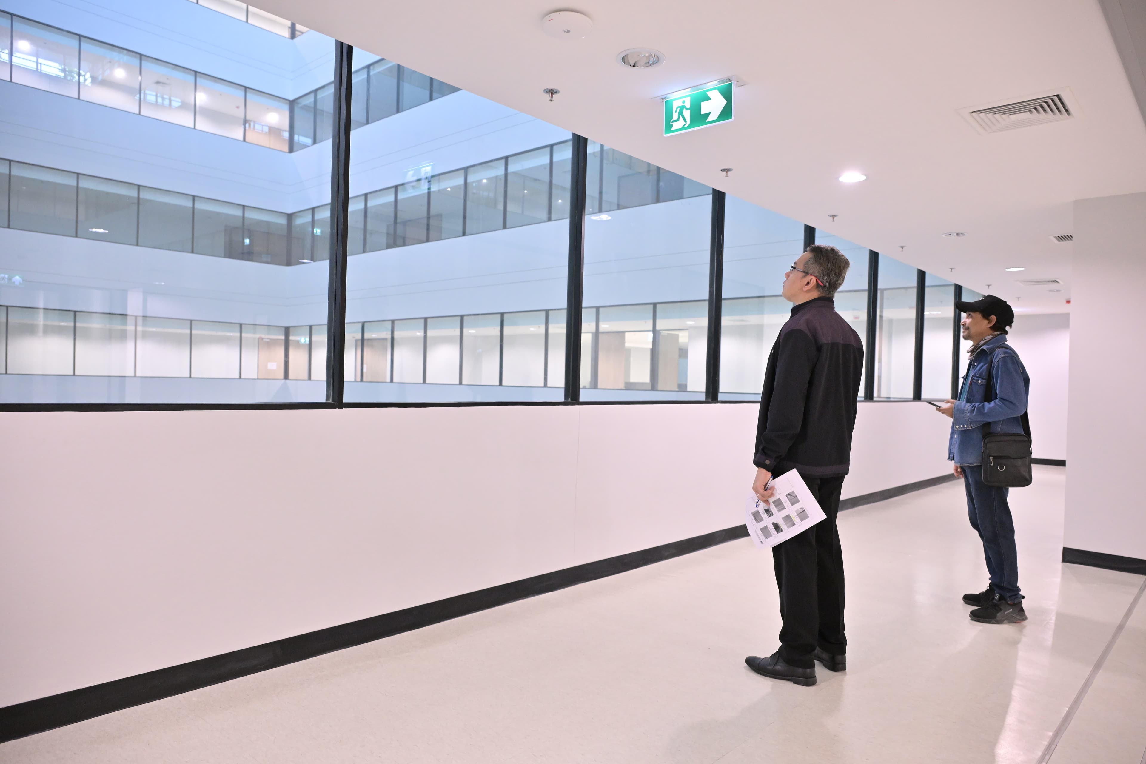 รูปภาพแกลเลอรี