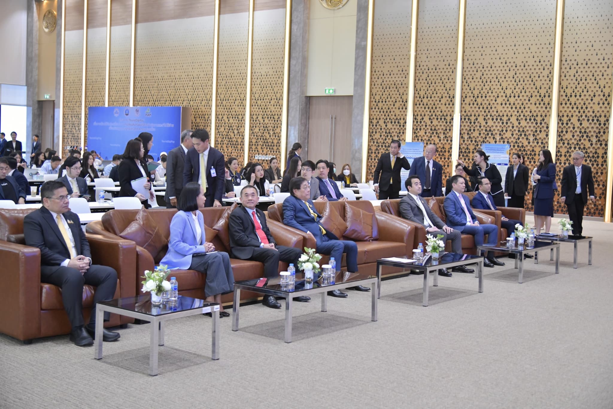 รูปภาพแกลเลอรี