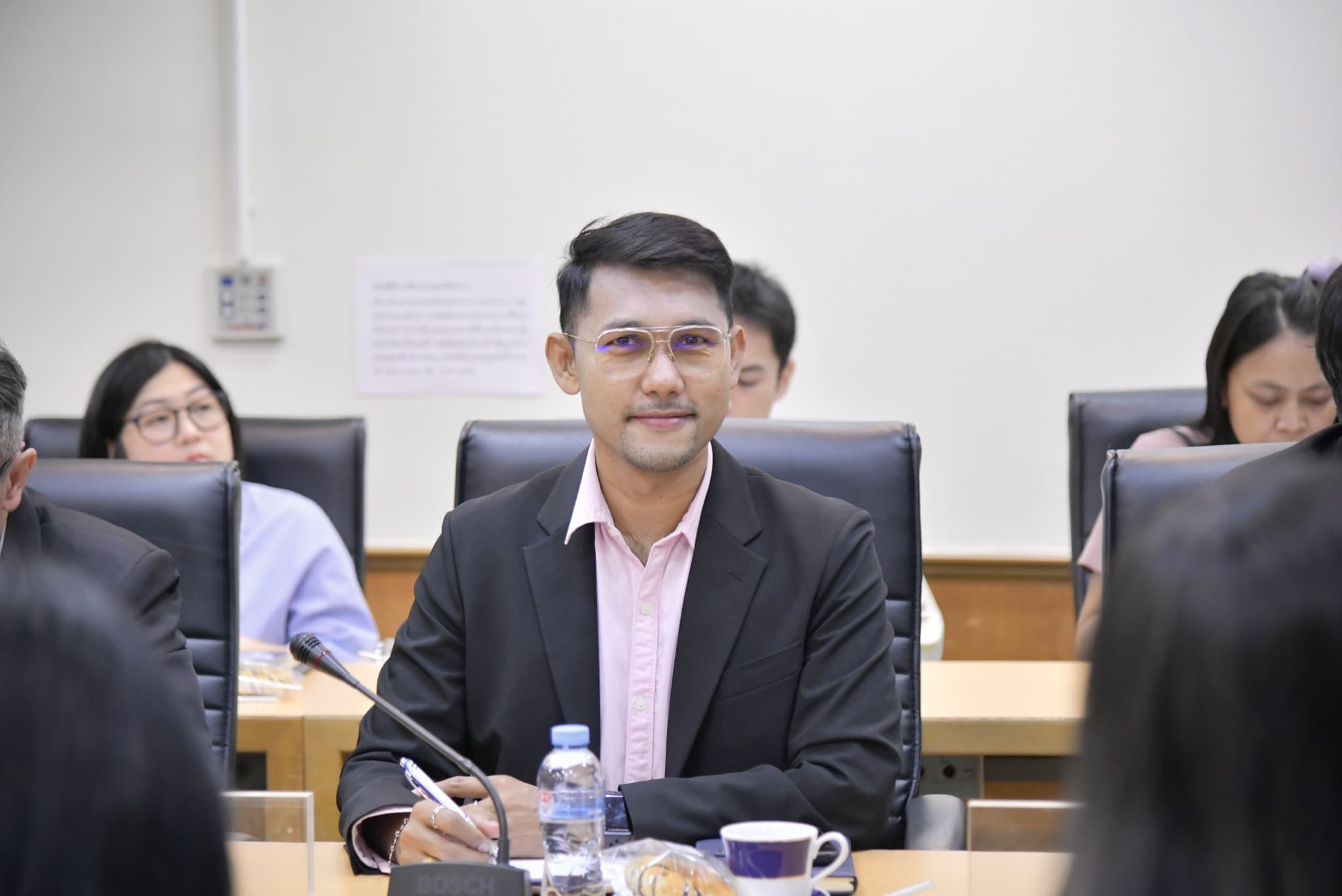 รูปภาพแกลเลอรี