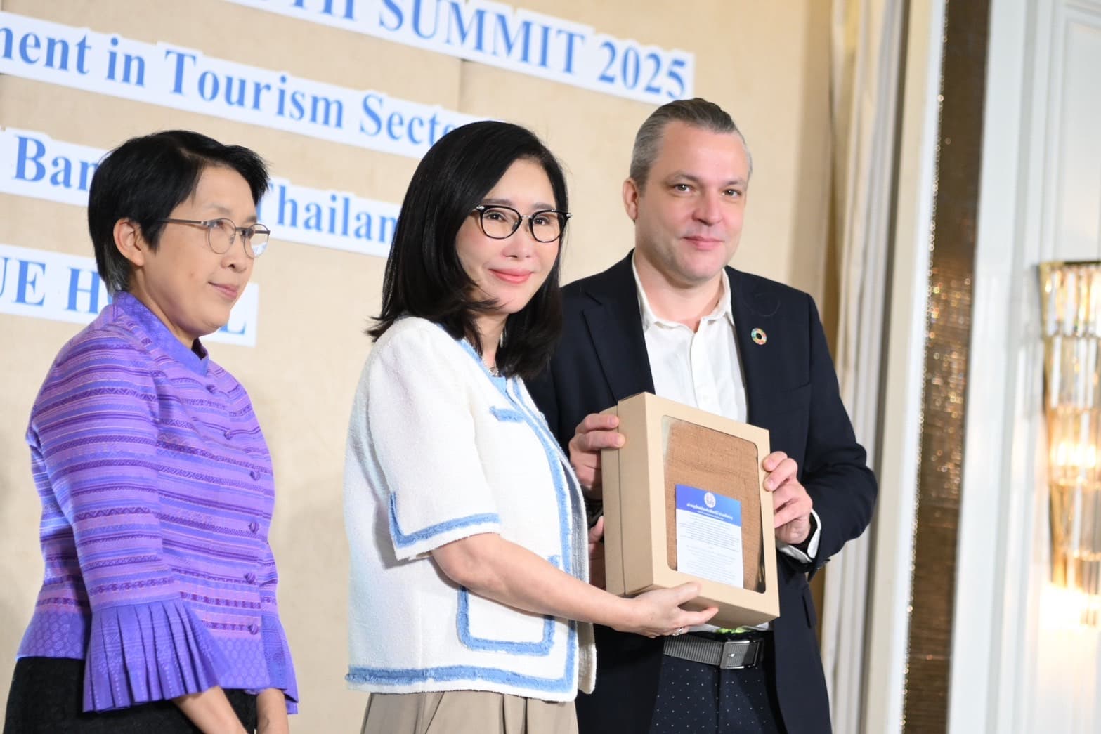 รูปภาพแกลเลอรี