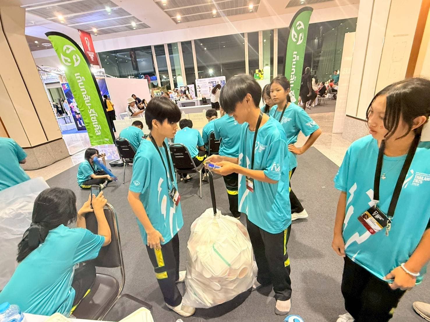 รูปภาพแกลเลอรี