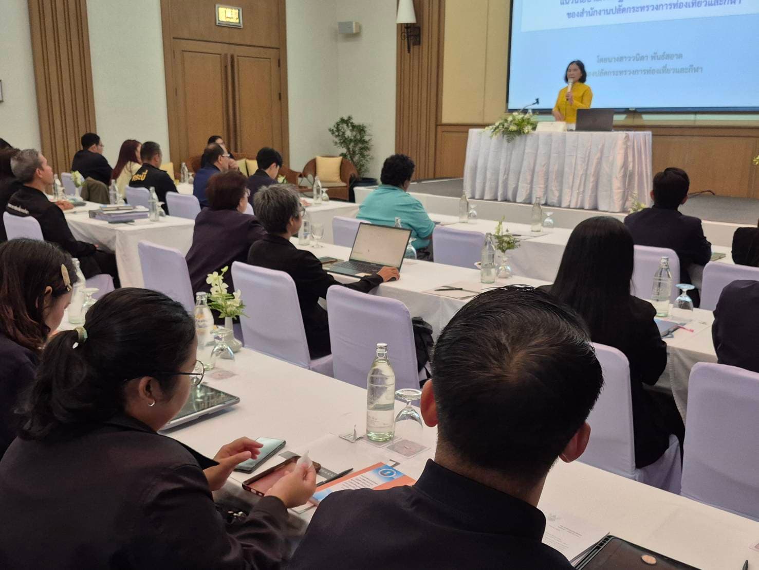 รูปภาพแกลเลอรี