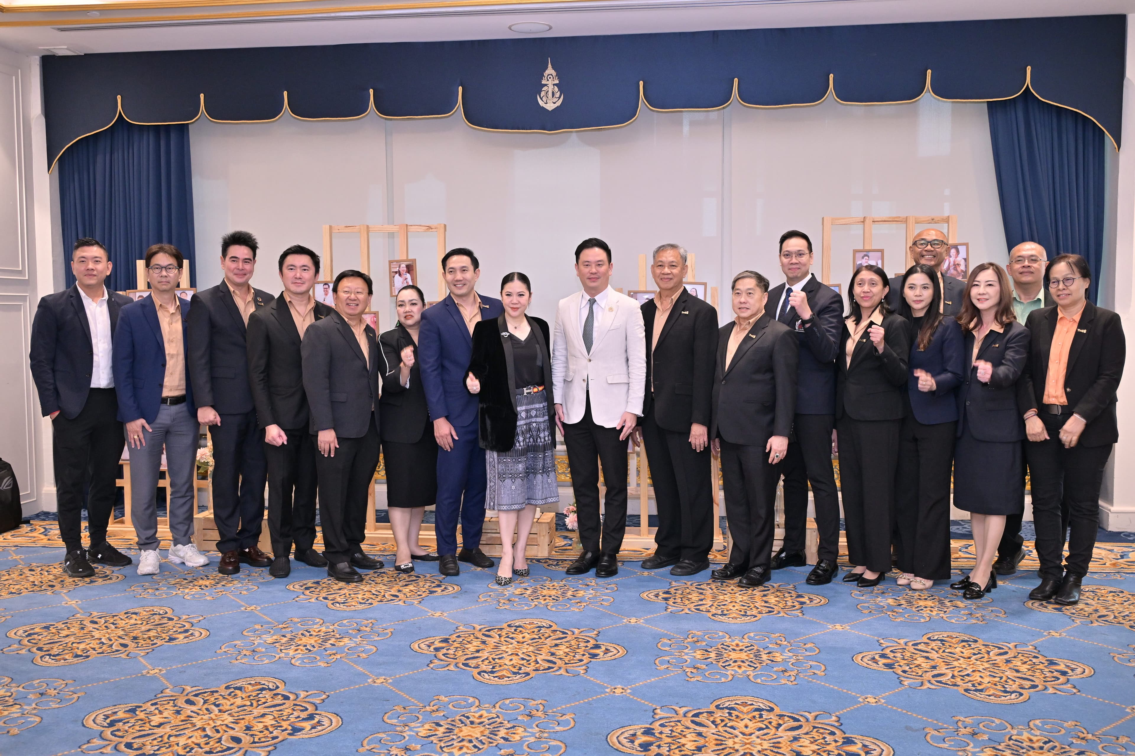 รูปภาพแกลเลอรี