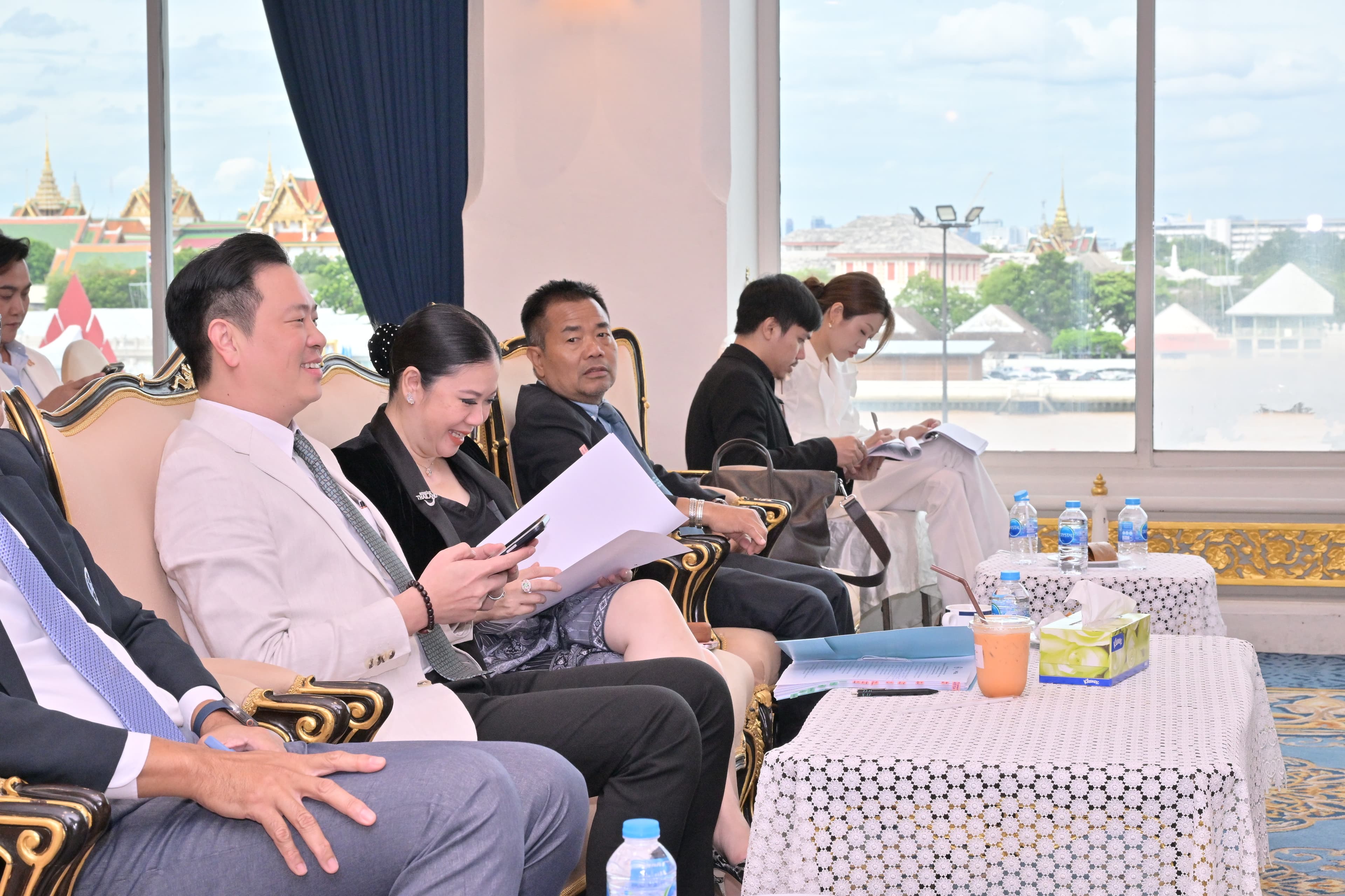 รูปภาพแกลเลอรี