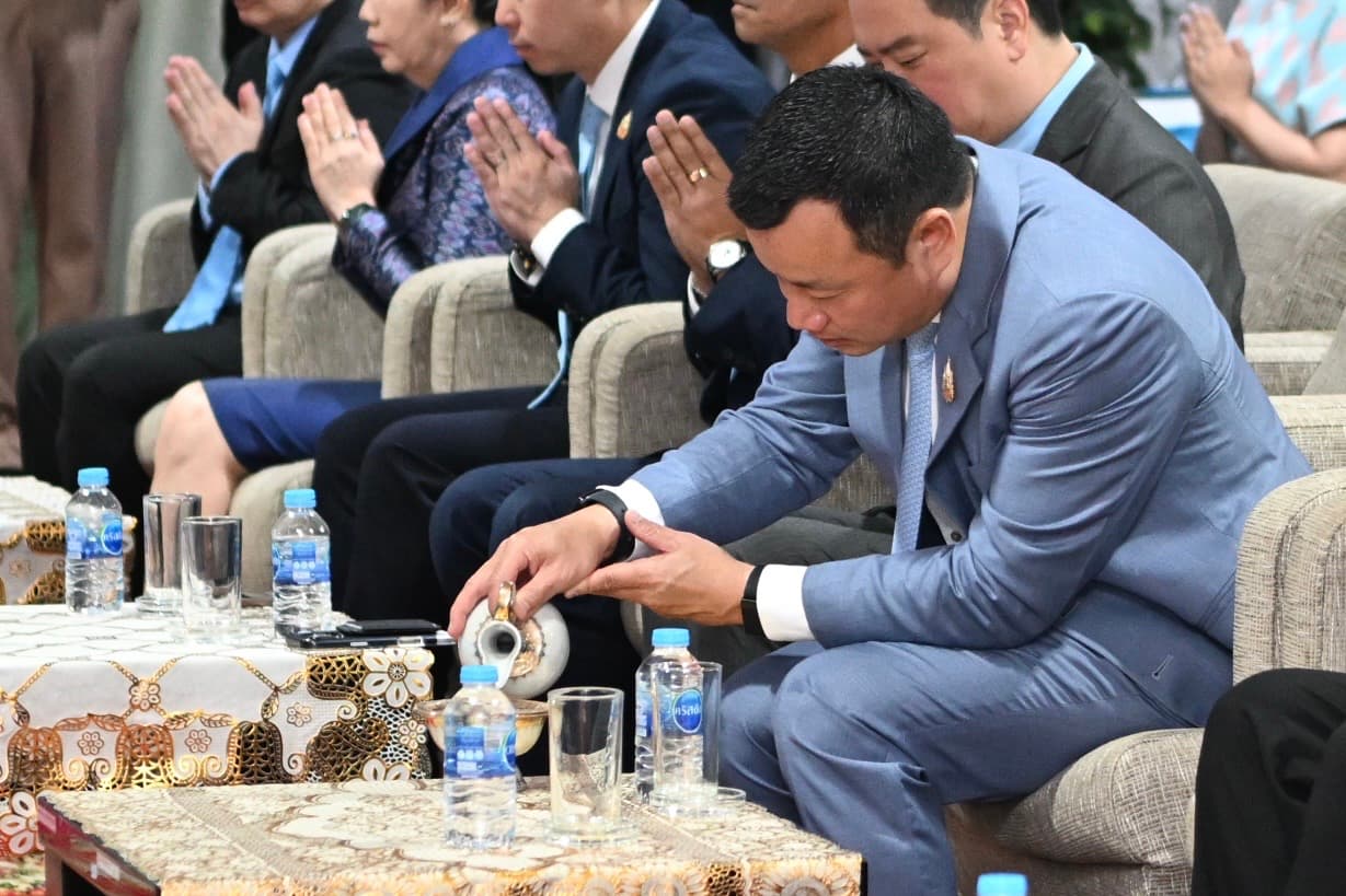 รูปภาพแกลเลอรี